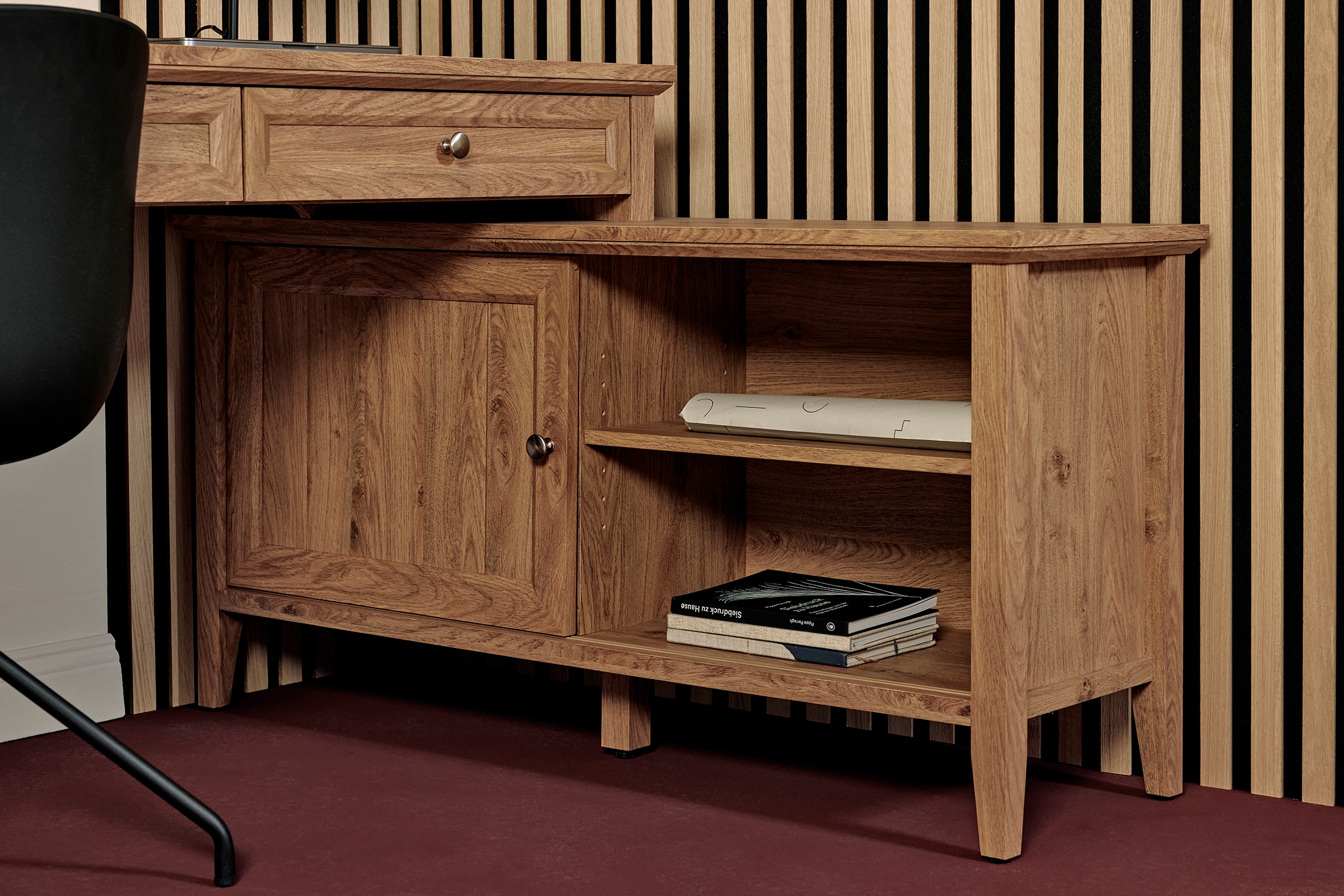 Jahnke Bureau d'angle »CLASSIC C 145 E« montage réversible, avec porte coulissante, dimensions 144,9 x 120 cm