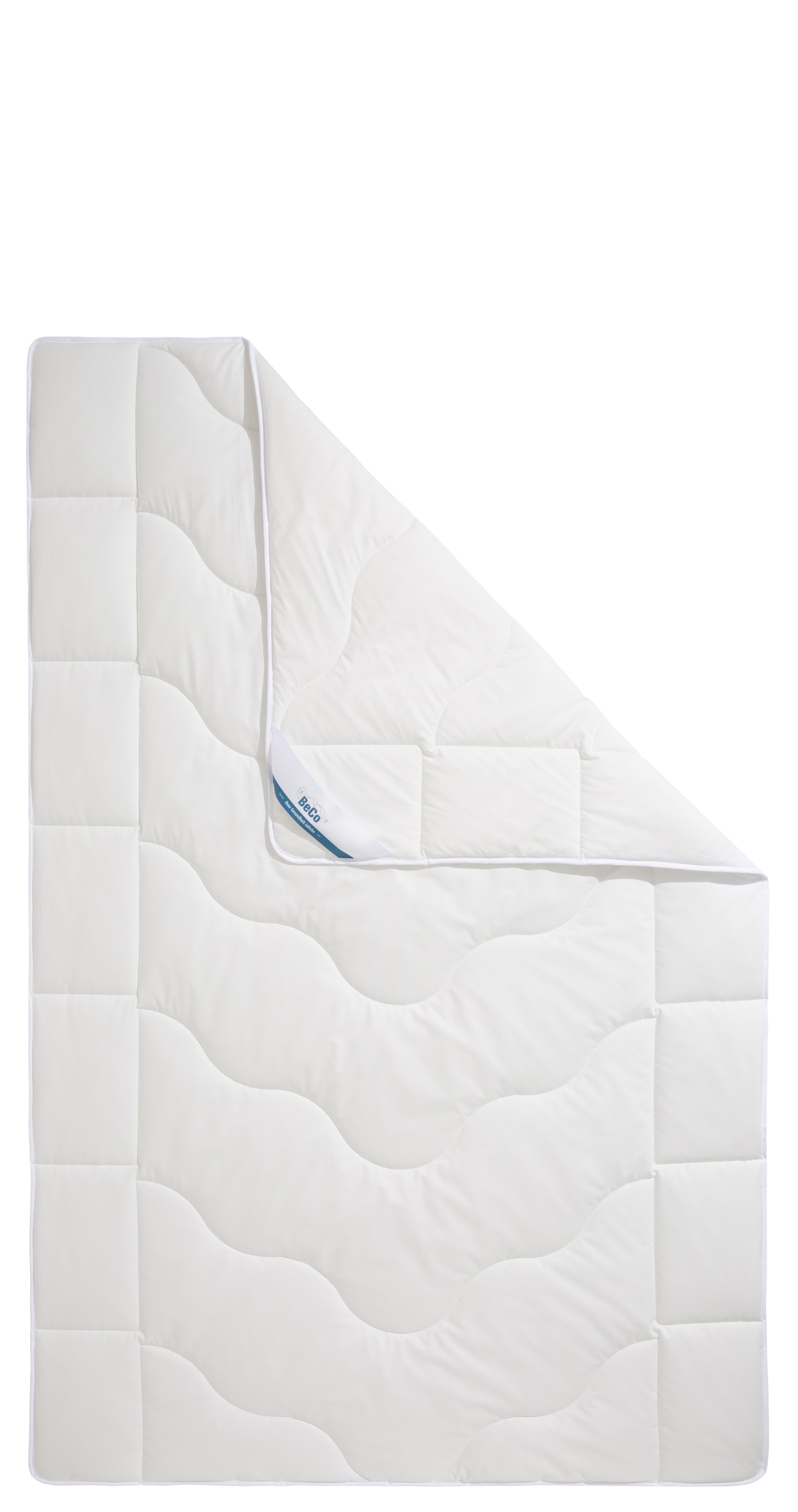 Beco Couette microfibre »BeCo Greenfirst, Bettdecke 135x200 und weitere Grössen!« leicht Füllung Klimafaser 1 cuis tlg. Bettdecke "normal" getestet von Trusted Heroes mit einer Note von 1,0!