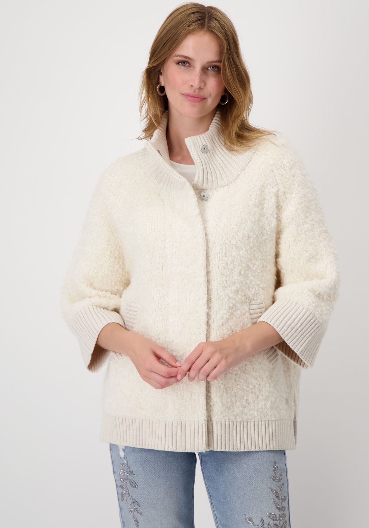 Strickjacke, aus Boucle Garn