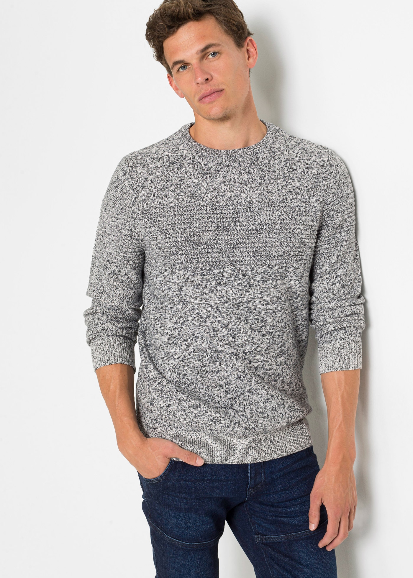 Image of bonprix Strickpullover aus Baumwolle, ohne Kragen, Regular Fit, melierte Optik