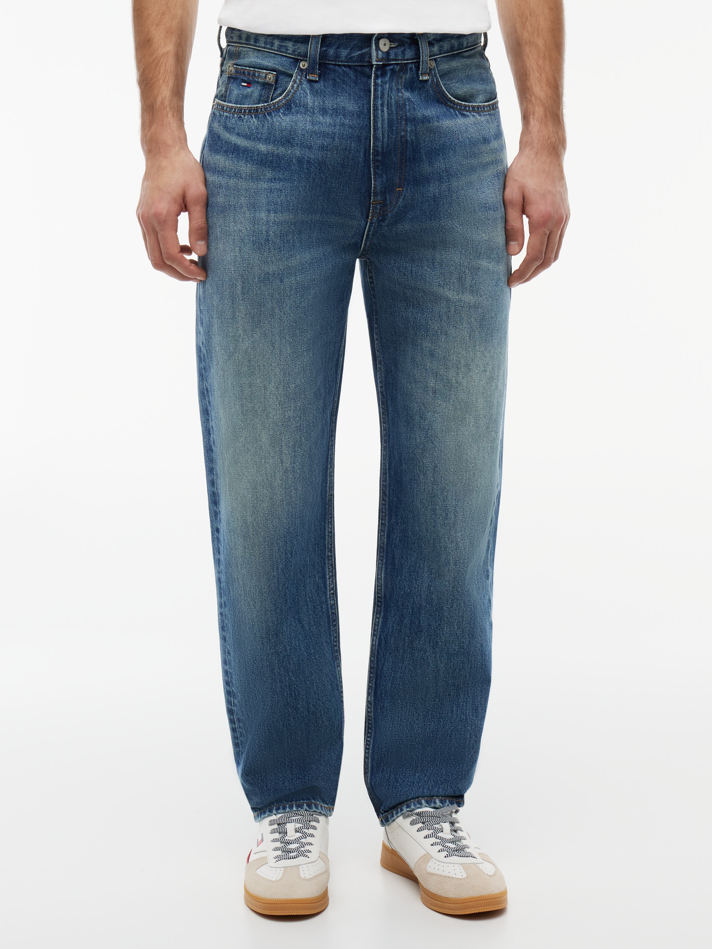 Image of Tommy Jeans 5-Pocket-Jeans "SONNY REGULAR TAPERED CJ6034" Regular fit im Baumwoll-Lyocell-Mix