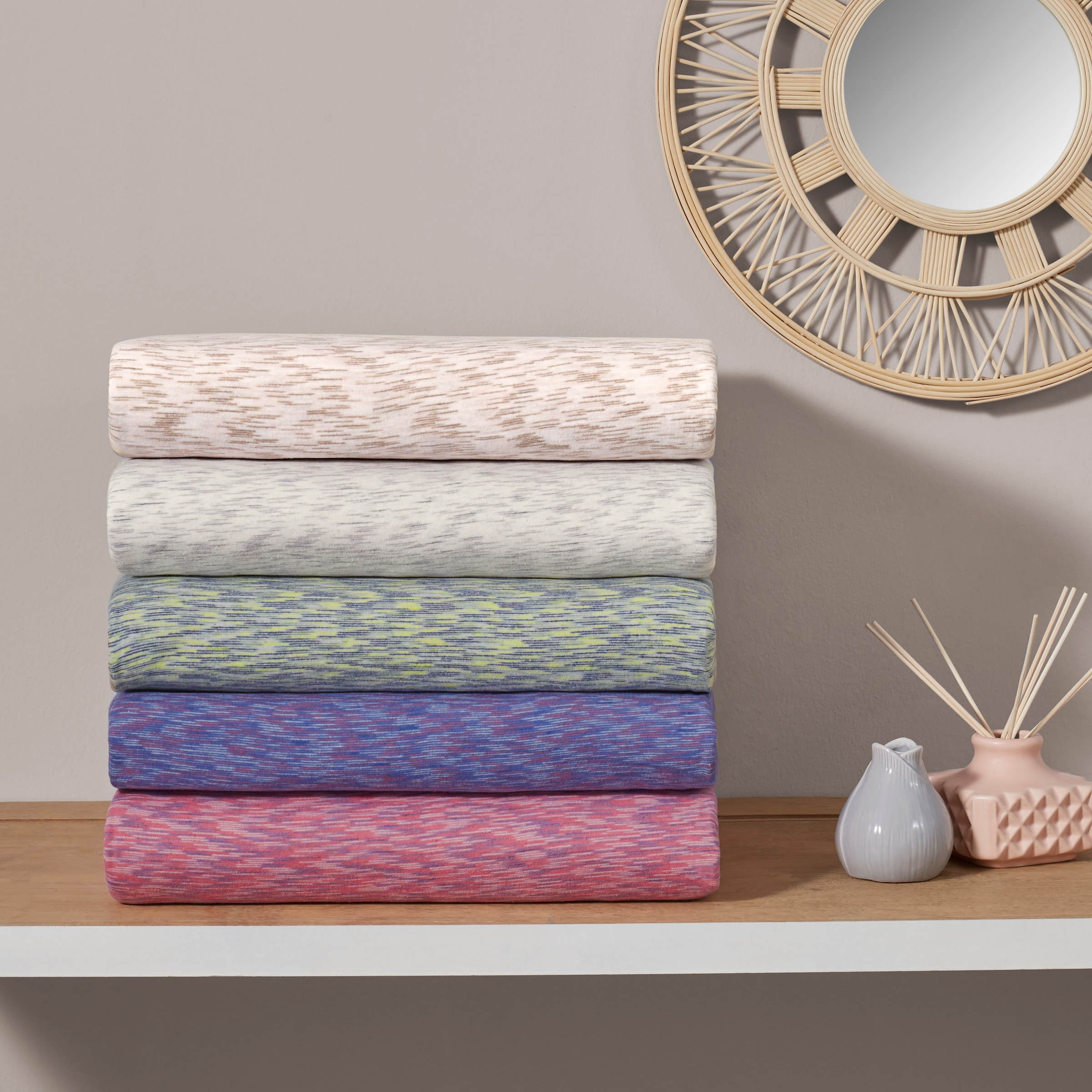 GOODproduct Draps de lit »Strawberry in uni oder bunten Rainbow-Colors« pour matelas jusqu’à 18 cm de hauteur, drap-housse, mélange coton