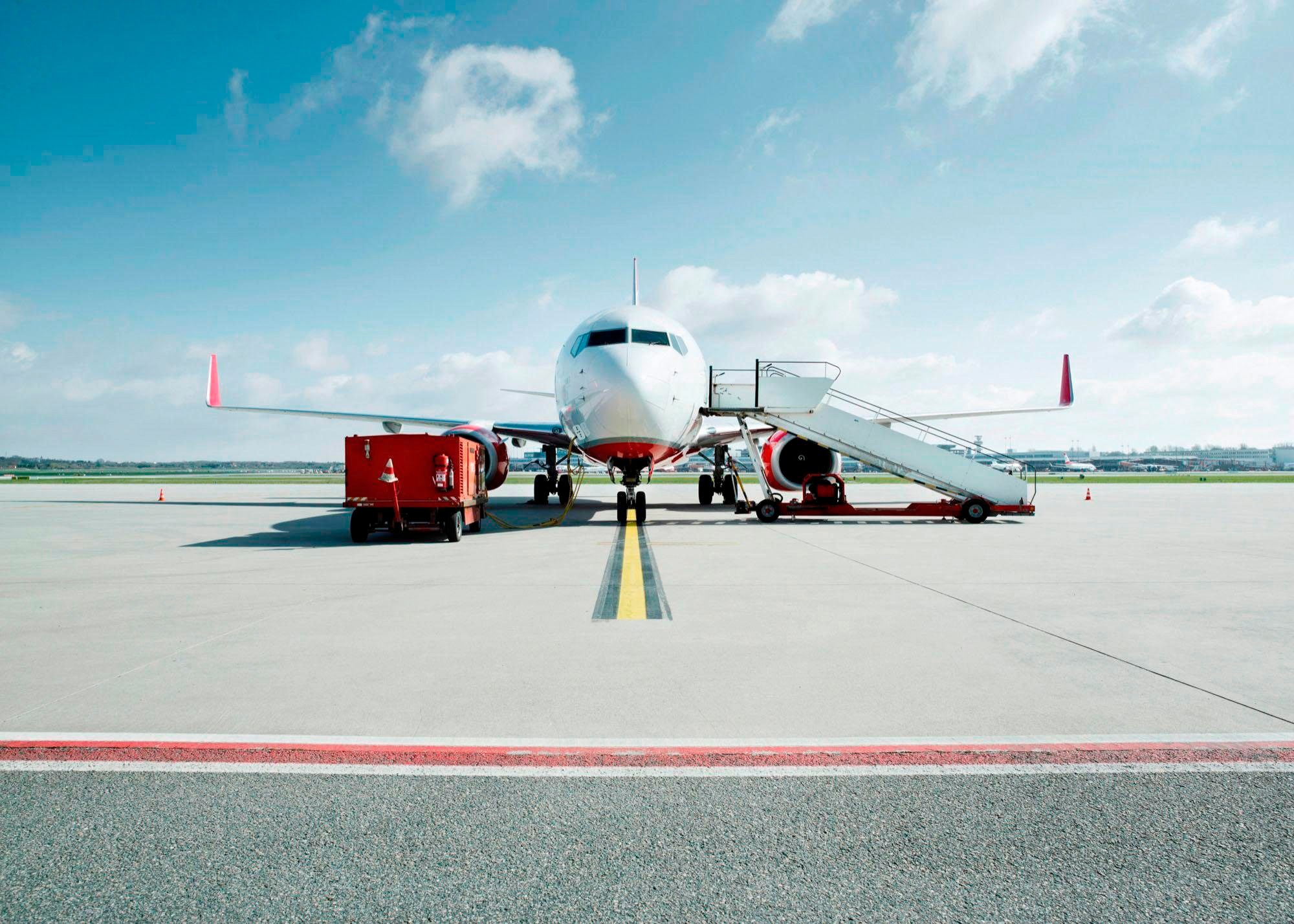 Image of Komar Vliestapete »Runway« bei Ackermann Versand Schweiz