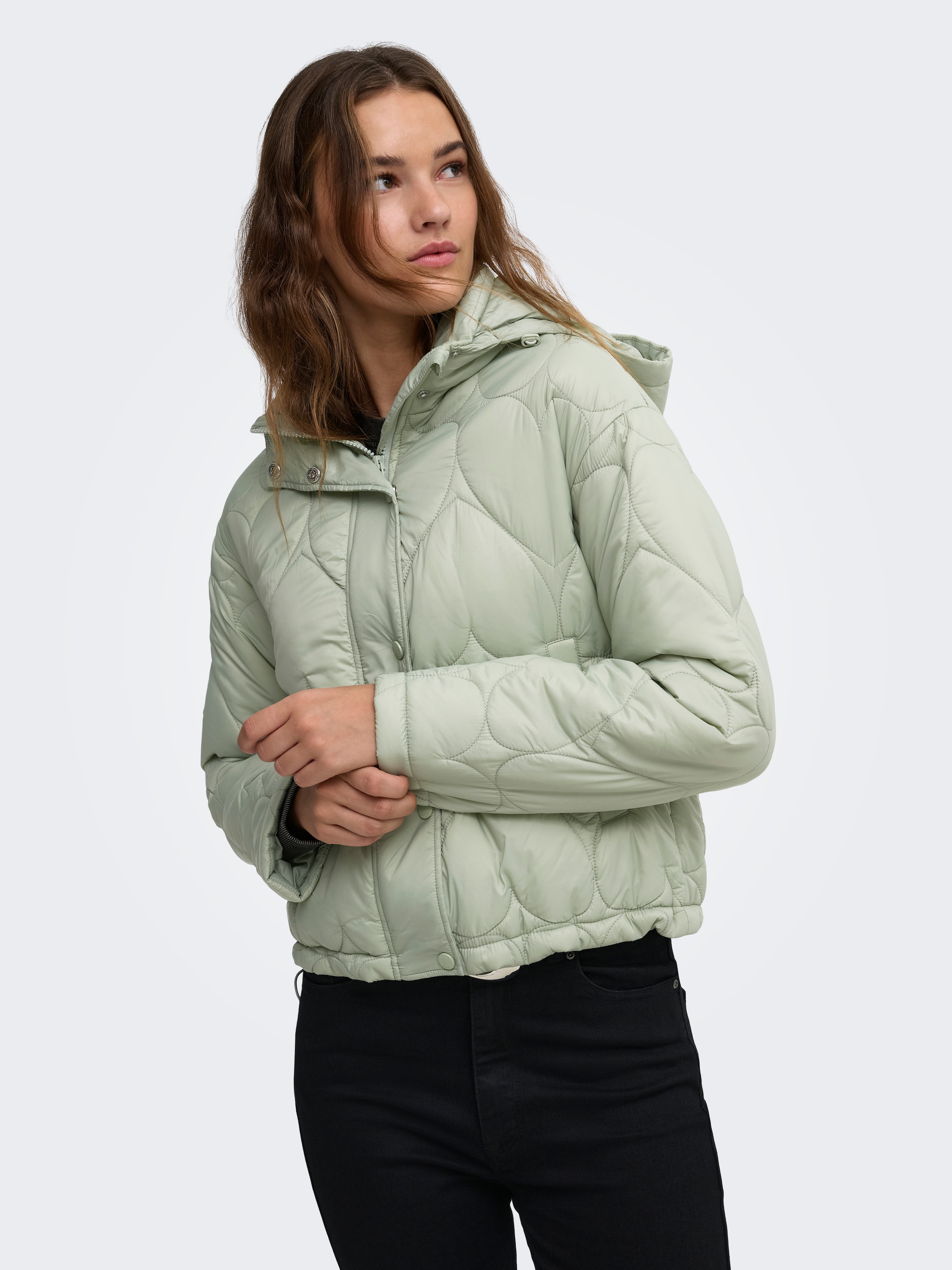 Image of ONLY Steppjacke "ONLTAHIA LW HEART HOOD JACKET CC OTW" mit Kapuze Kunstfaser