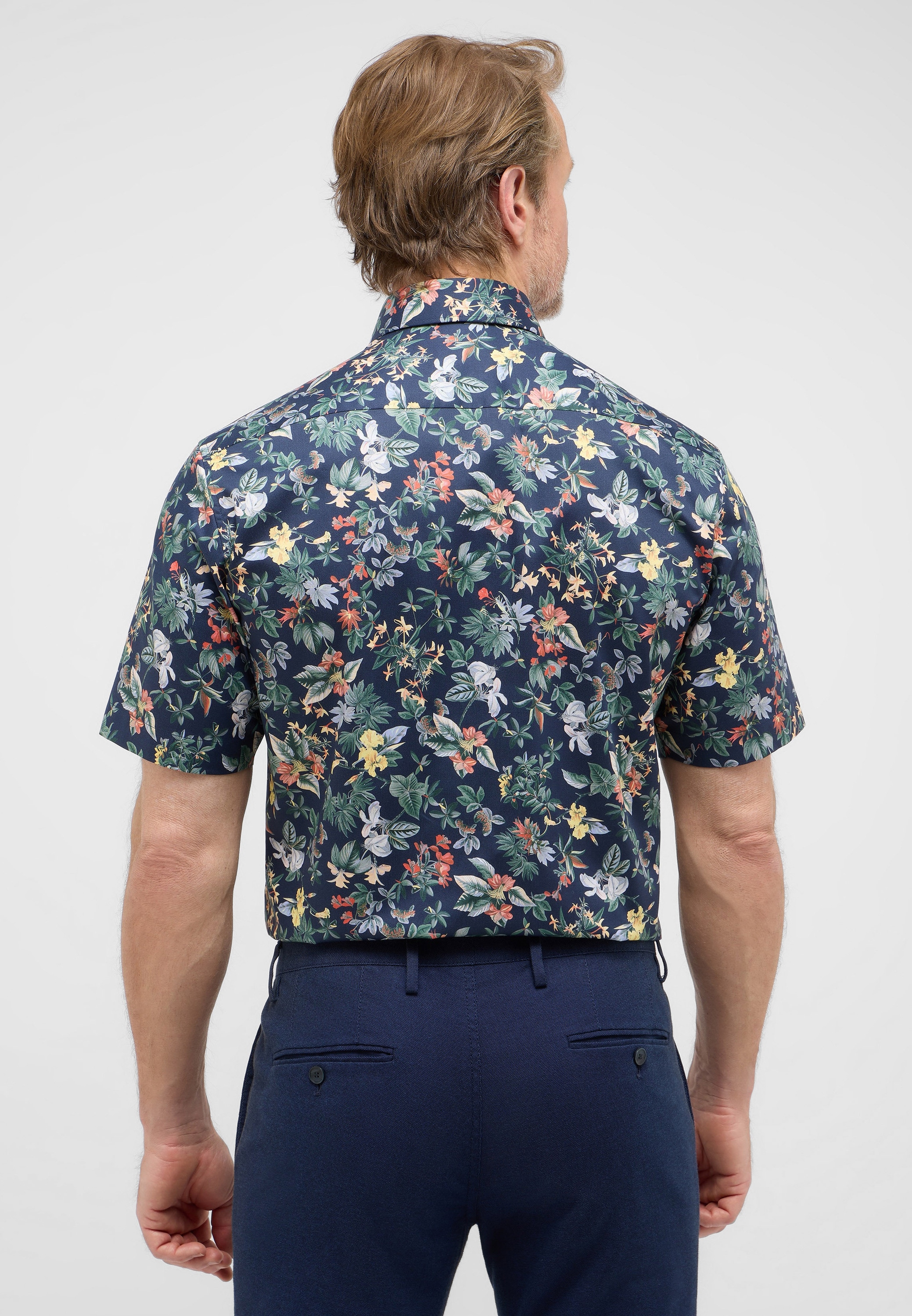 Eterna Chemise à manches courtes »MODERN FIT« NON IRON (bügelfrei)