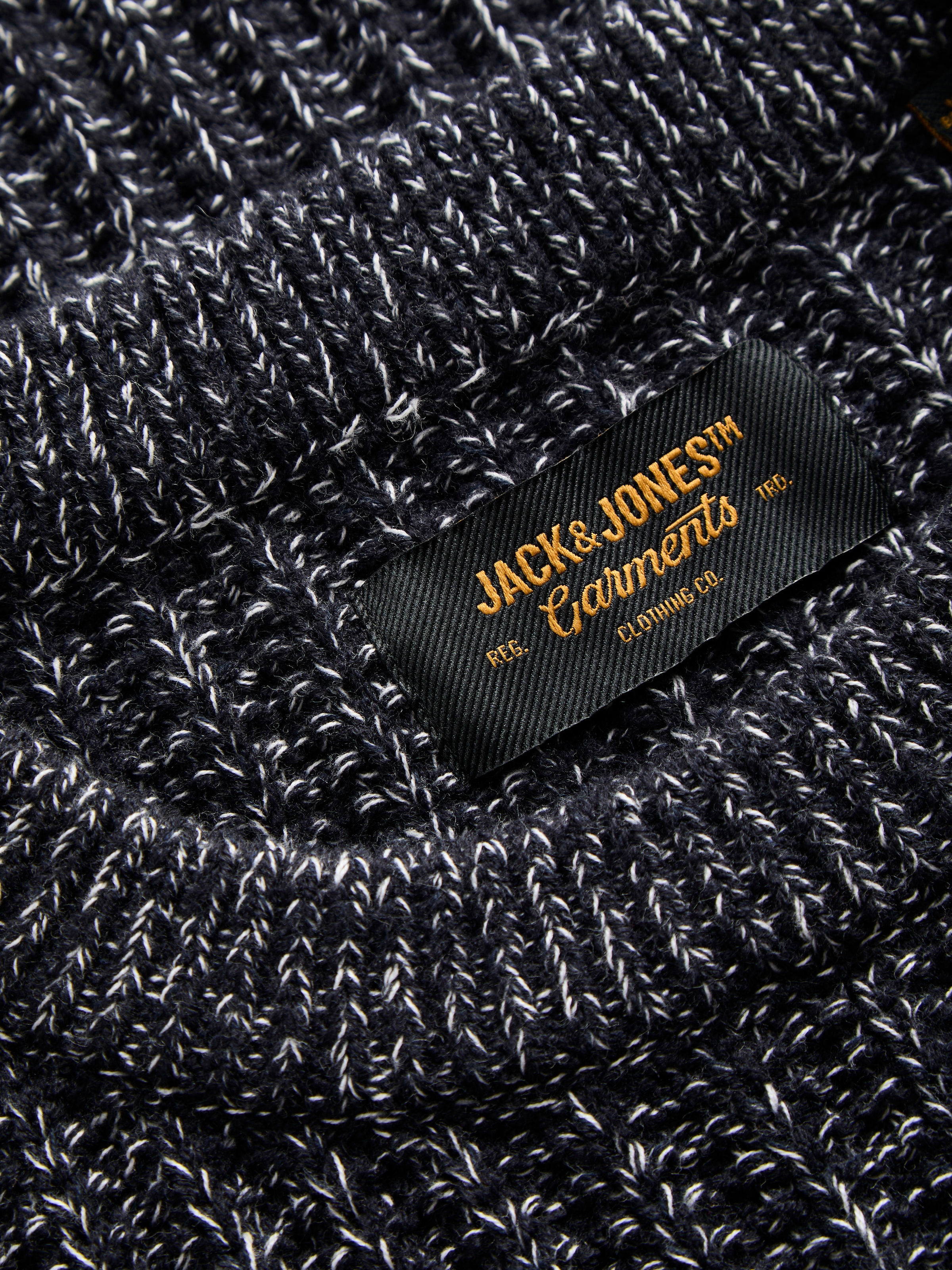 Jack & Jones PlusSize Rundhalspullover »JJJAXON KNIT CREW NECK PLS« Materialmix, locker geschnitten
