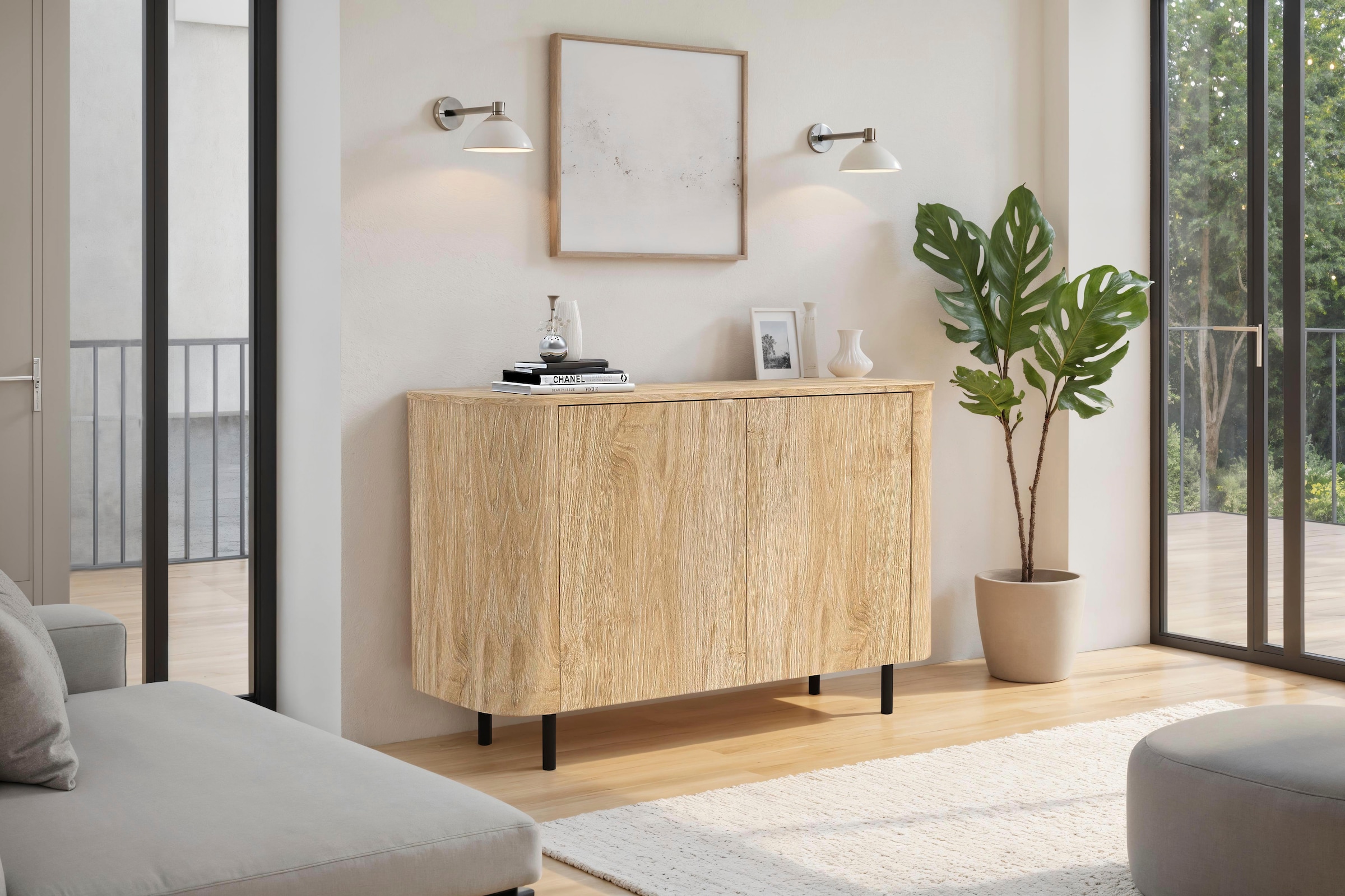 Image of Home affaire Sideboard "Murano, 131 cm breit, 2 Türen, Anrichte, Kommode, Stauraumschrank" Formgebogenes MDF, Stirnseiten mit Rundung, Füsse und Griffe aus Metall