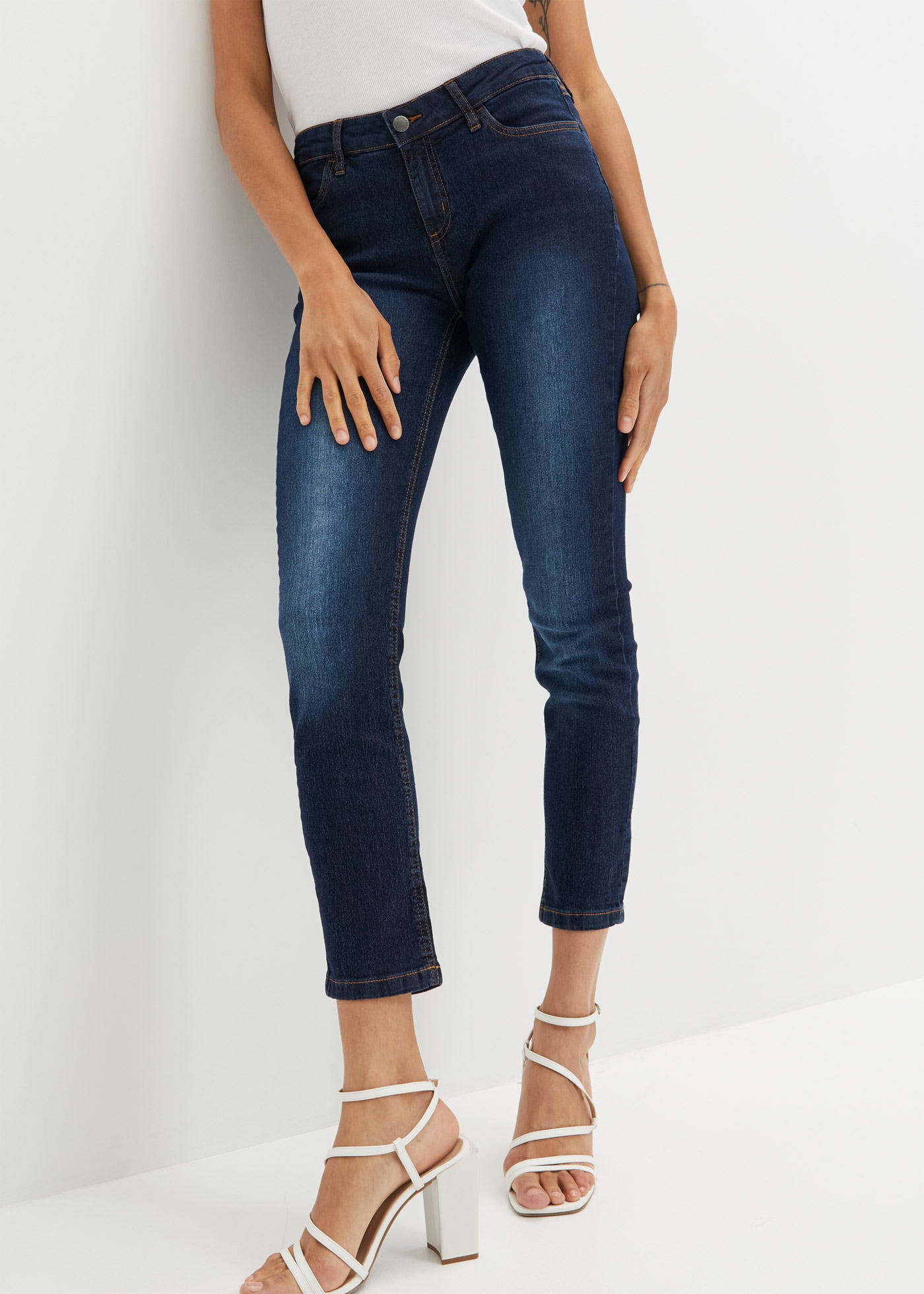 Image of bonprix 7/8-Jeans "Slim Fit Jeans Mid Waist, cropped" Slim fit Passform, aus Baumwollmischung, mit vier Taschen