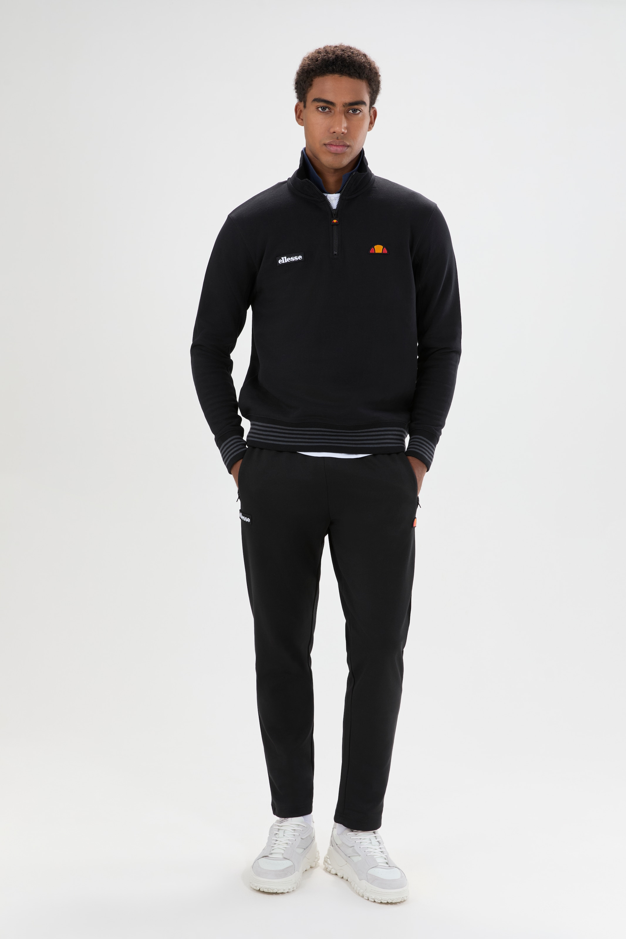 Ellesse Sweat-shirt »VERAZO 1/4 ZIP TOP«, mit 1/4-Zip-Ausführung, aus angerauter Sweatware
