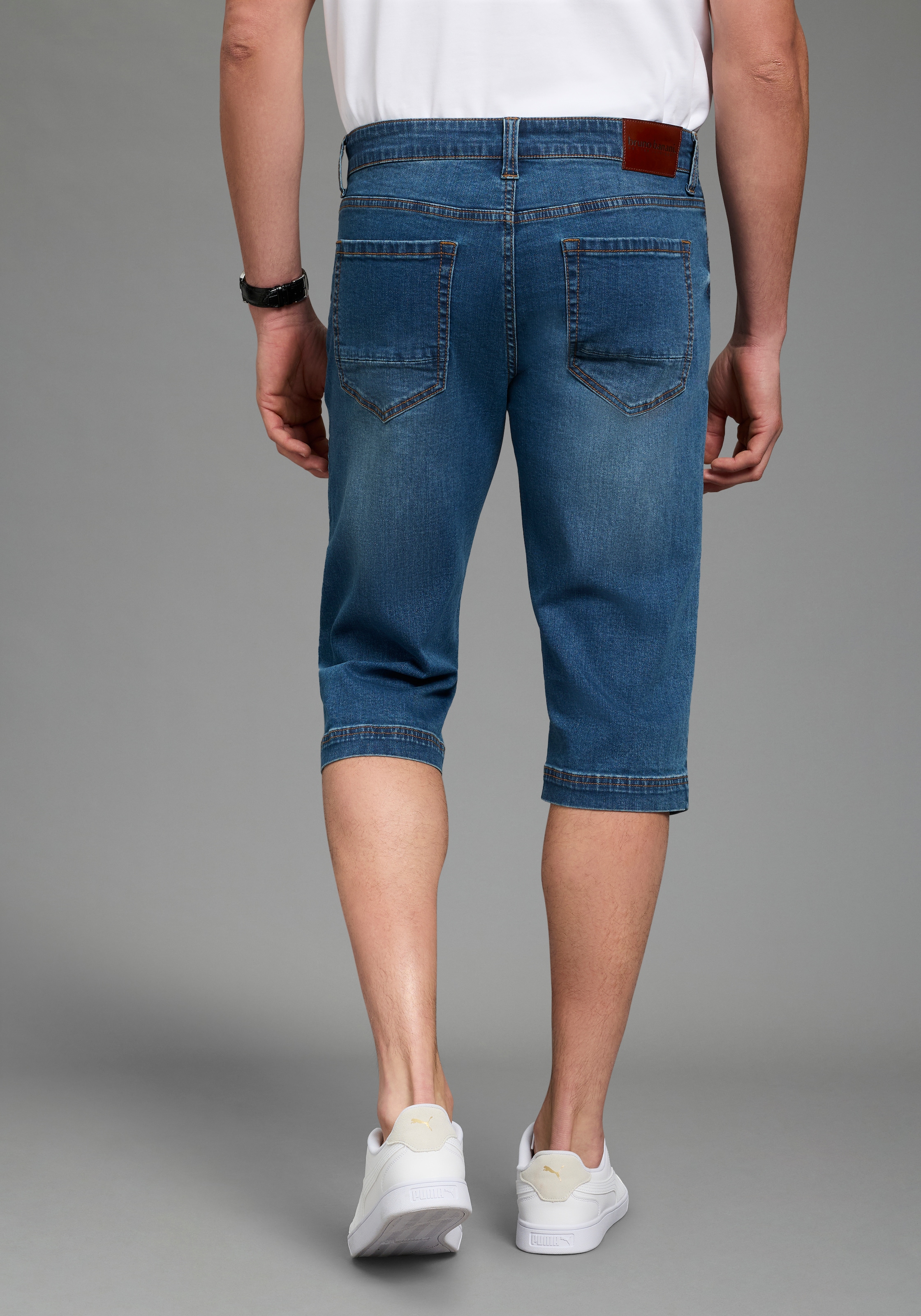Bruno Banani Jeansbermudas Straight-Fit, normale Leibhöhe, aus elastischem Denim-Material