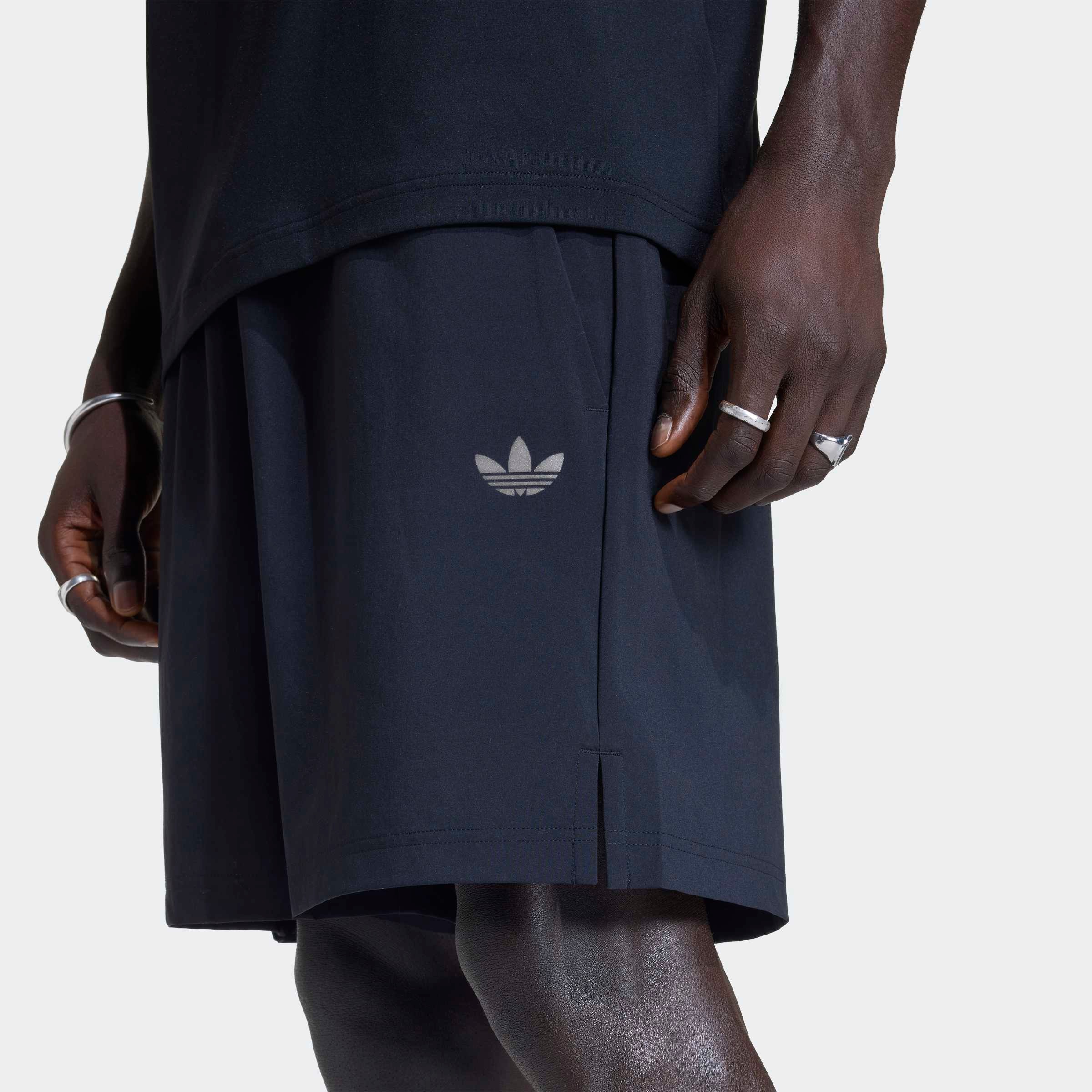 adidas Originals Short »TECH ESS WV SHO«