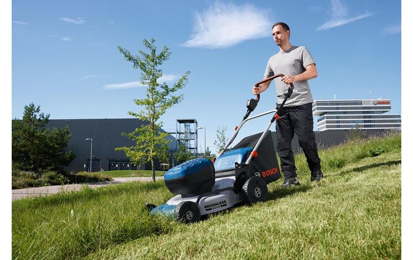 Bosch Professional Tondeuse à batterie »»GRA 18V2-46«« ohne Akku, ohne Ladegerät