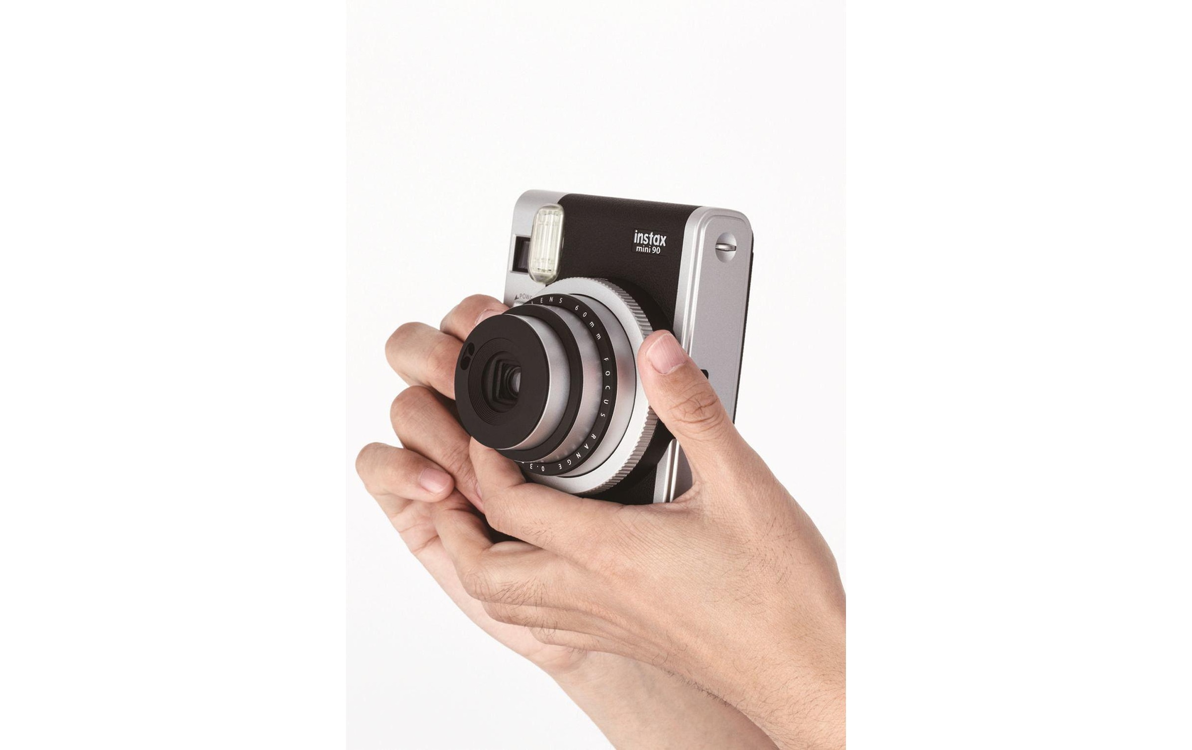 FUJIFILM Sofortbildkamera »Instax Mini 90 Neo classic Silberfarben Schwarz«
