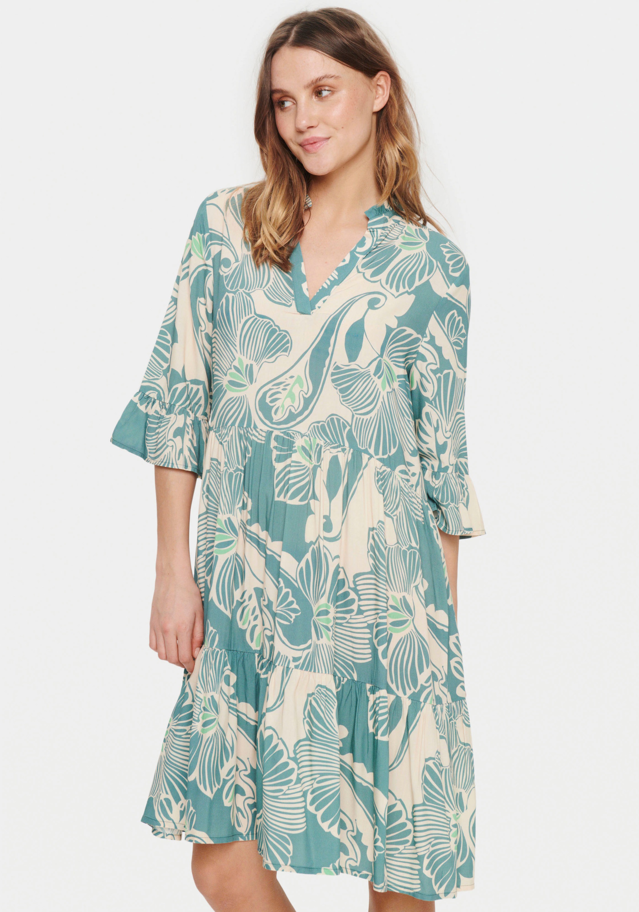 ♕ Saint Tropez Sommerkleid »EdaSZ Volant 3/4 versandkostenfrei Dress«, und mit Ärmel kaufen
