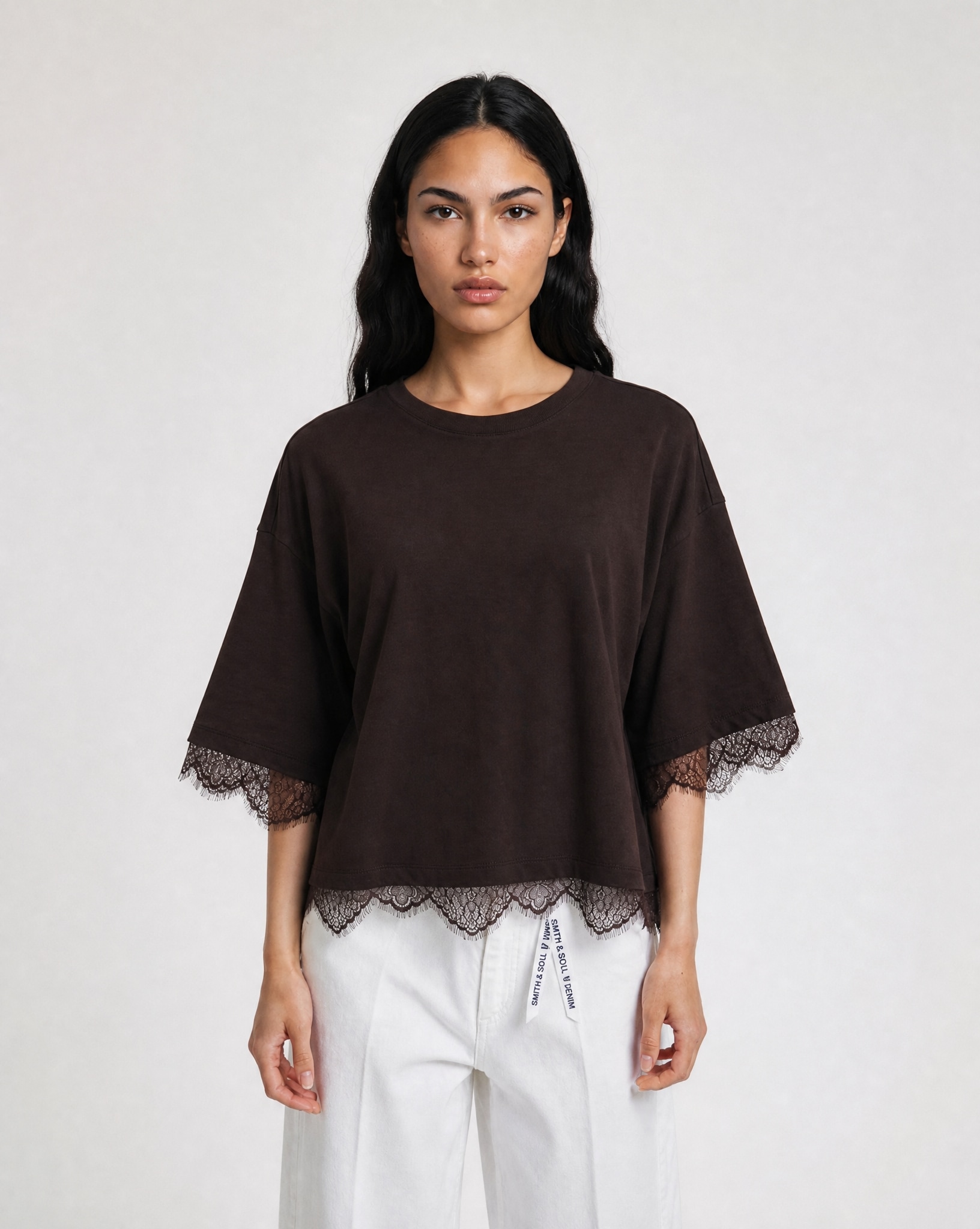 Image of Smith & Soul T-Shirt mit Spitzendetails, Boxy Fit
