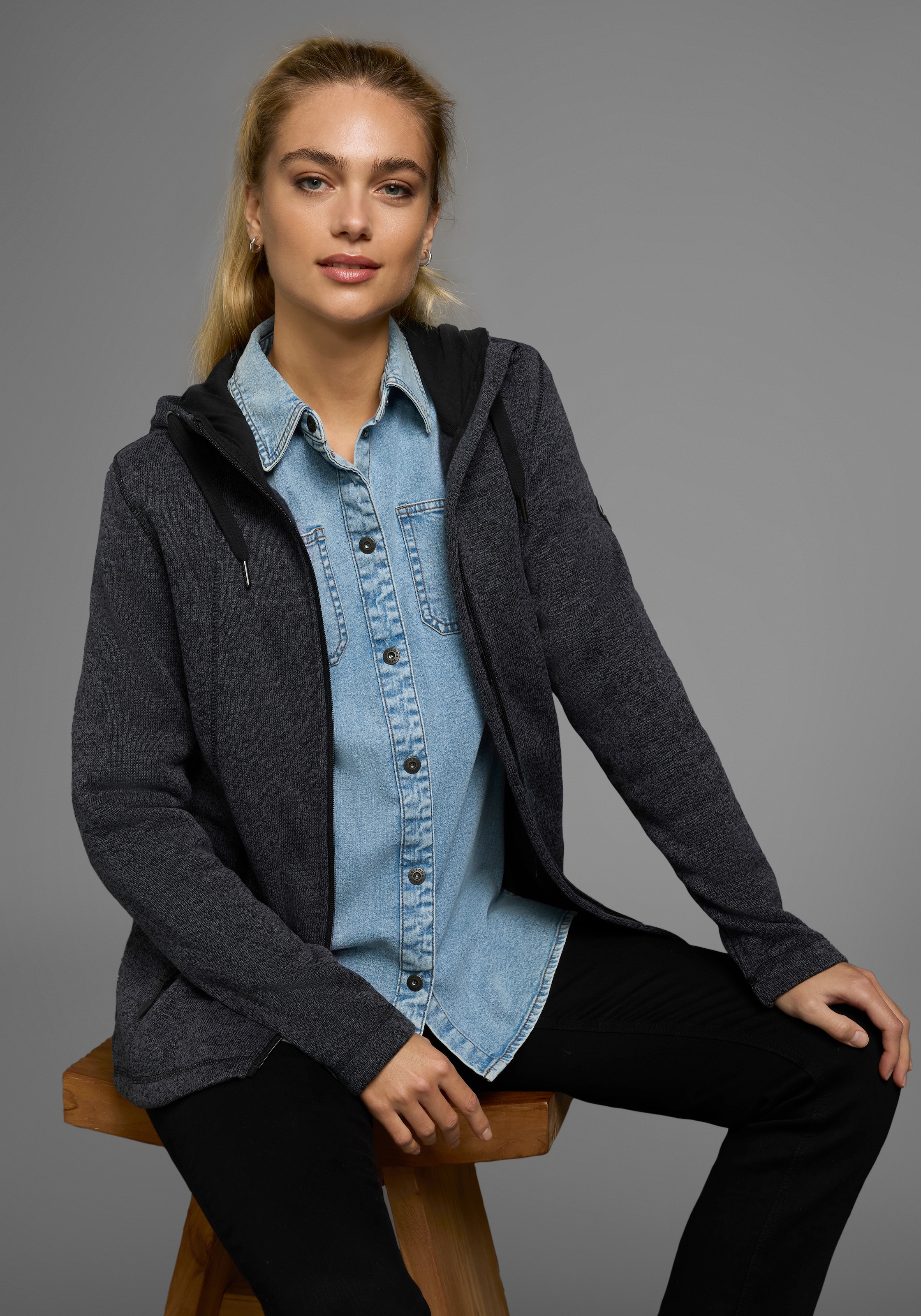 Image of Polarino Strickfleecejacke mit Kapuze für kalte Tage, aus Strickfleece, sportlicher Stil