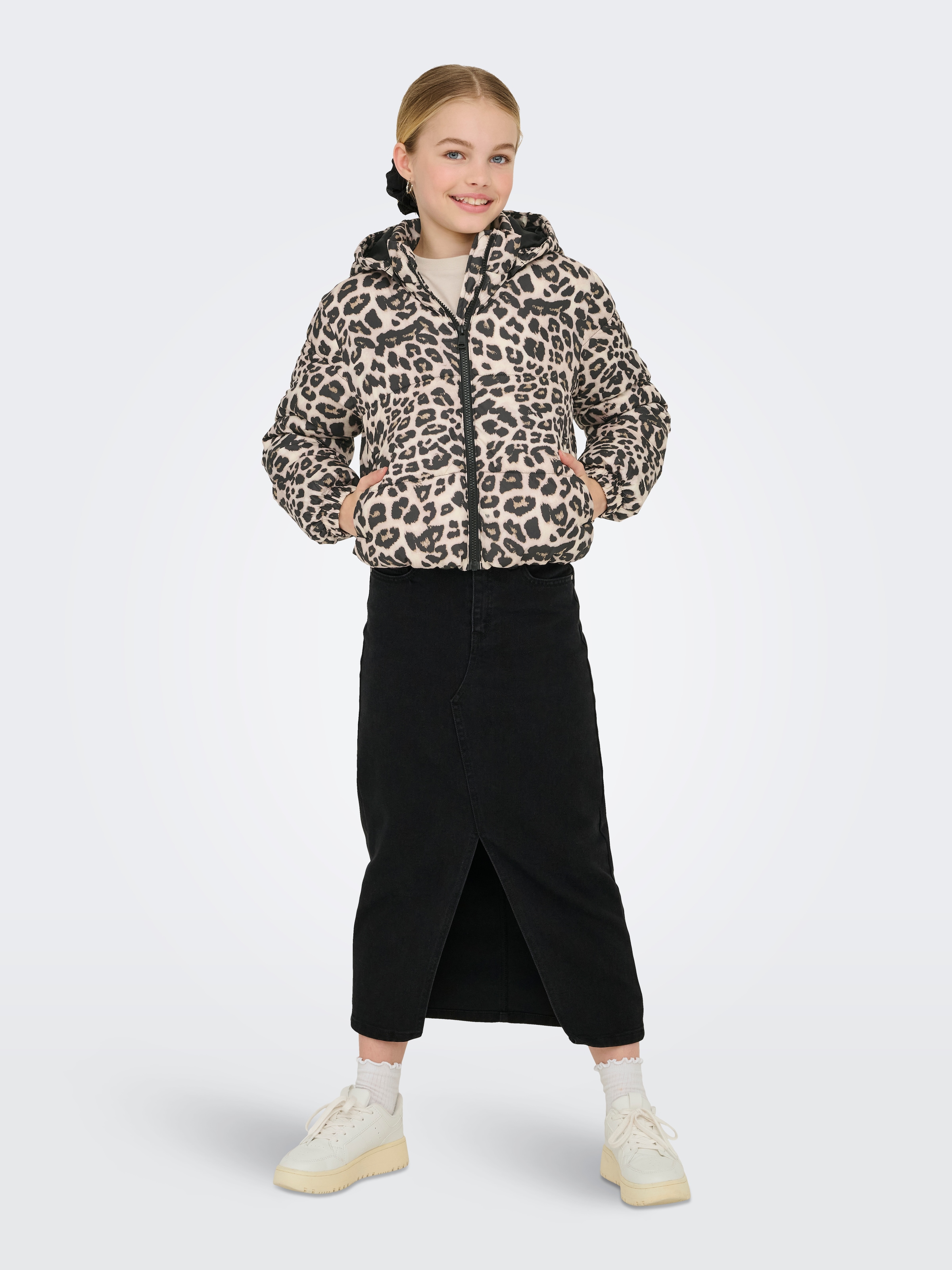 KIDS ONLY Steppjacke »KOGDALIA SHORT PUFFER AOP JACKET CP OTW«, mit Kapuze