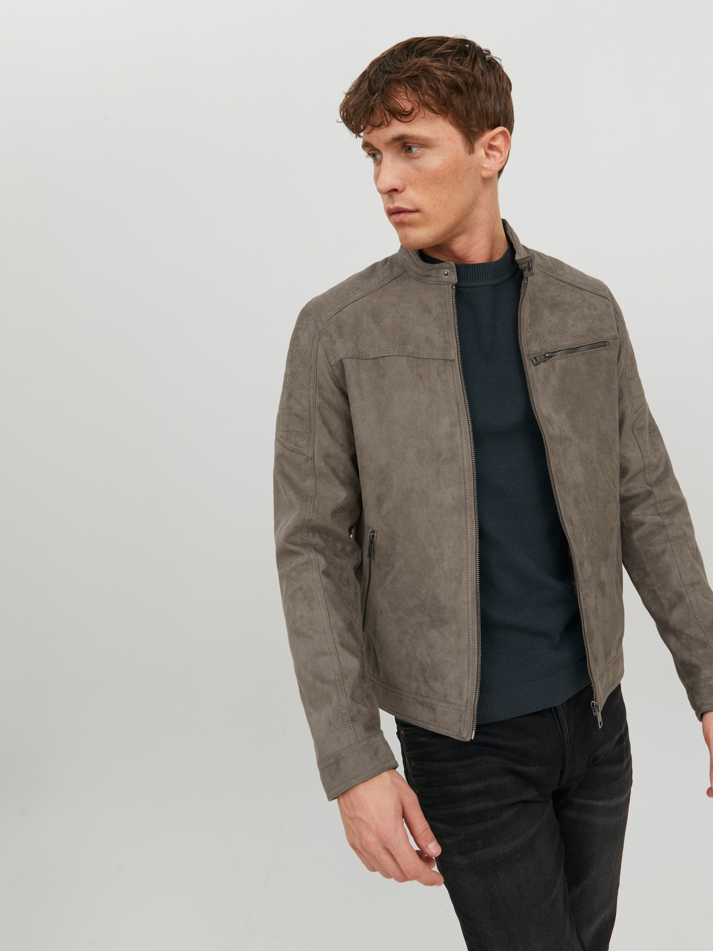 Jack & Jones Lederimitatjacke »JJEROCKY in Kunstlederoptik mit Reissverschlusstaschen« unifarben, modisch, regular fit, Lederimitat