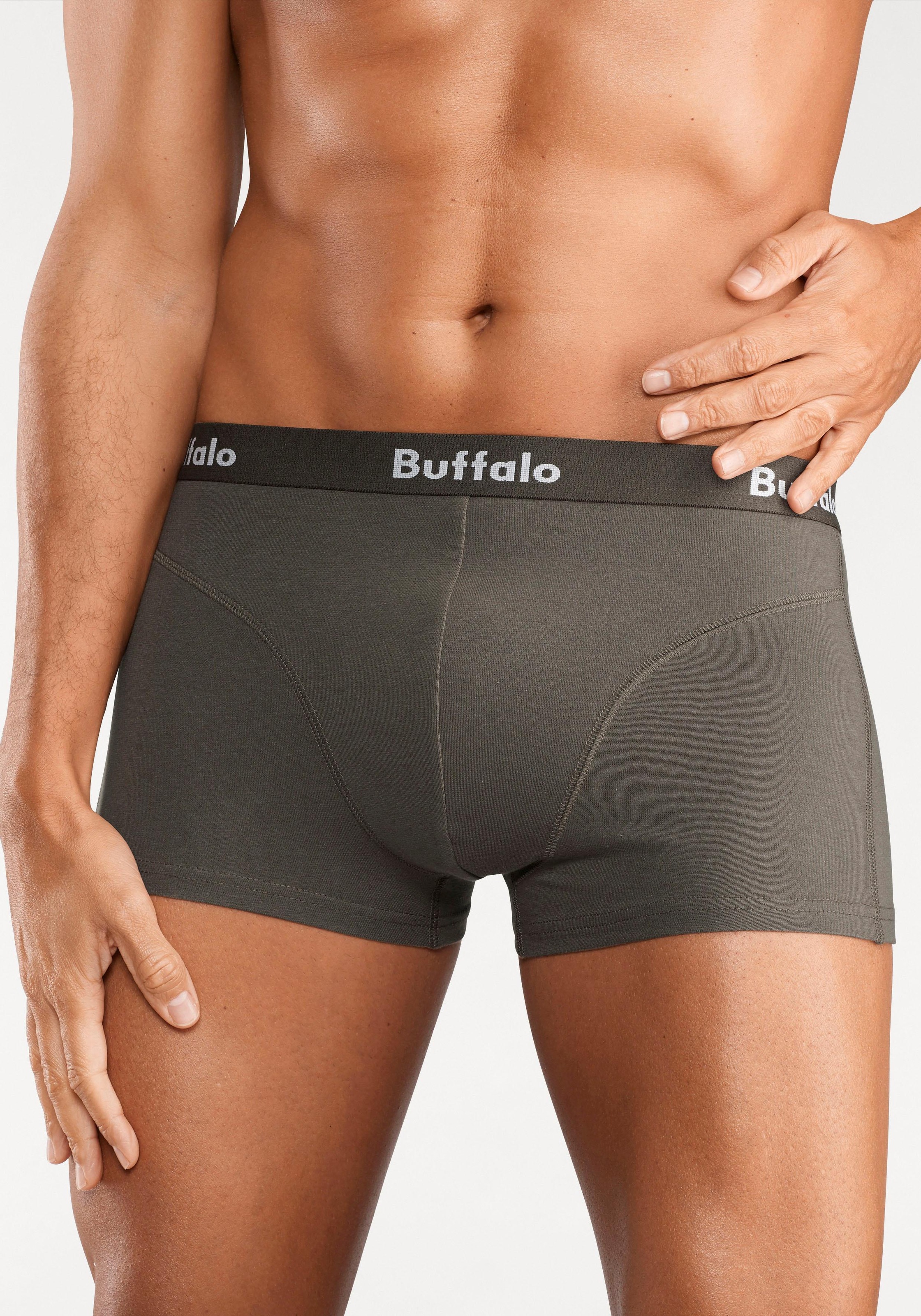 Buffalo Boxershorts, (Packung, 3 St.), in Hipster-Form mit Overlock-Nähten vorn