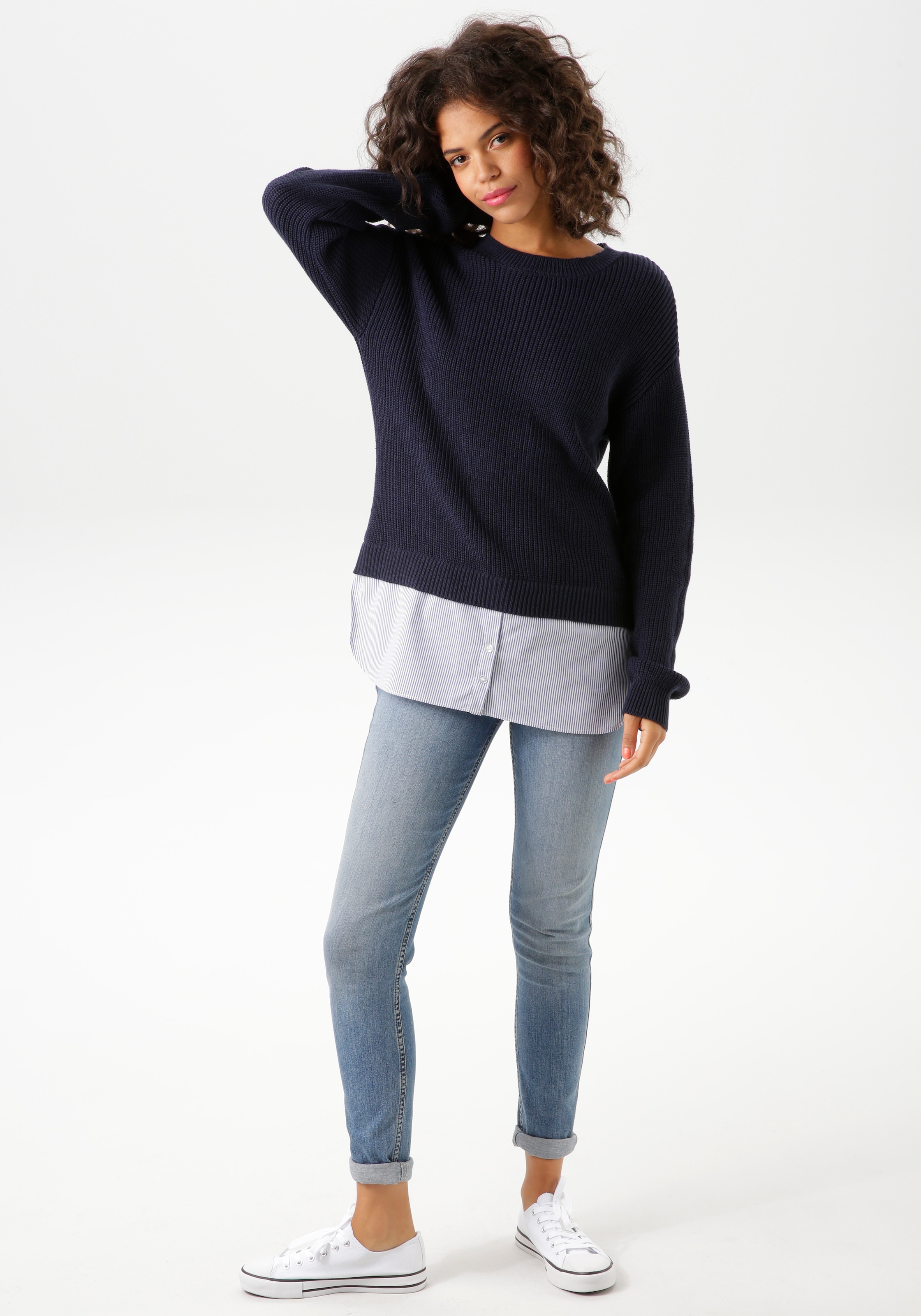 Aniston CASUAL Strickpullover, mit gestreiftem Bluseneinsatz am Saum
