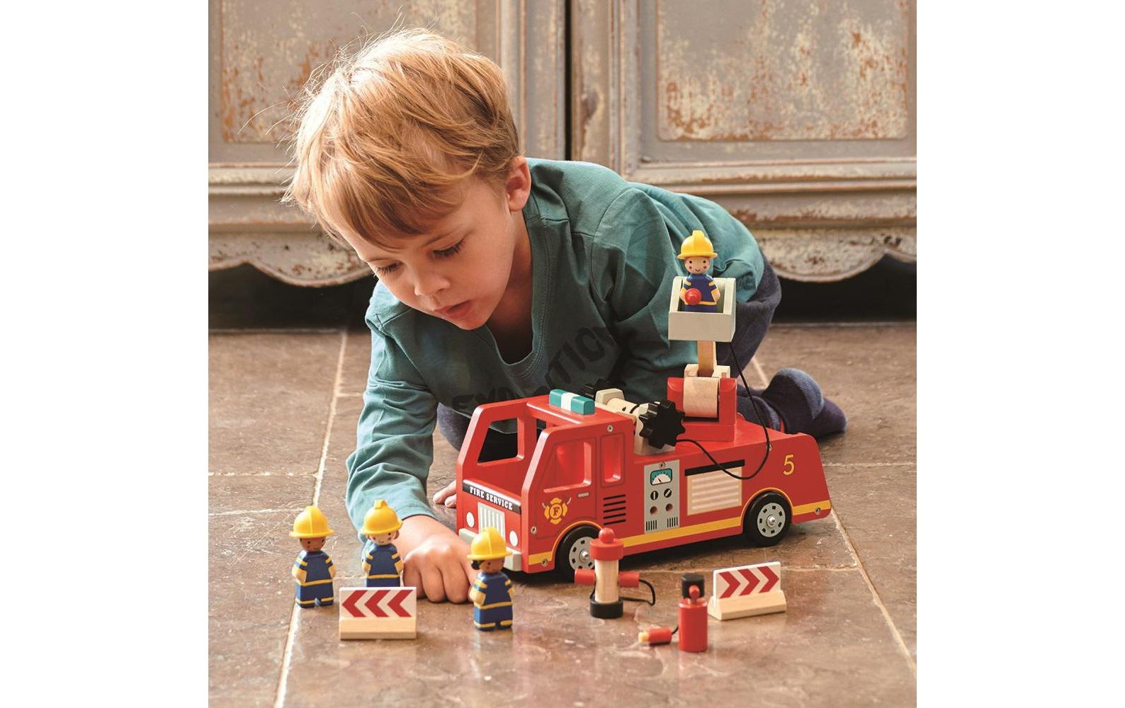 Tender Leaf Toys Spielzeug-Feuerwehr »Rettungsfahrzeug Feuerwehrauto«