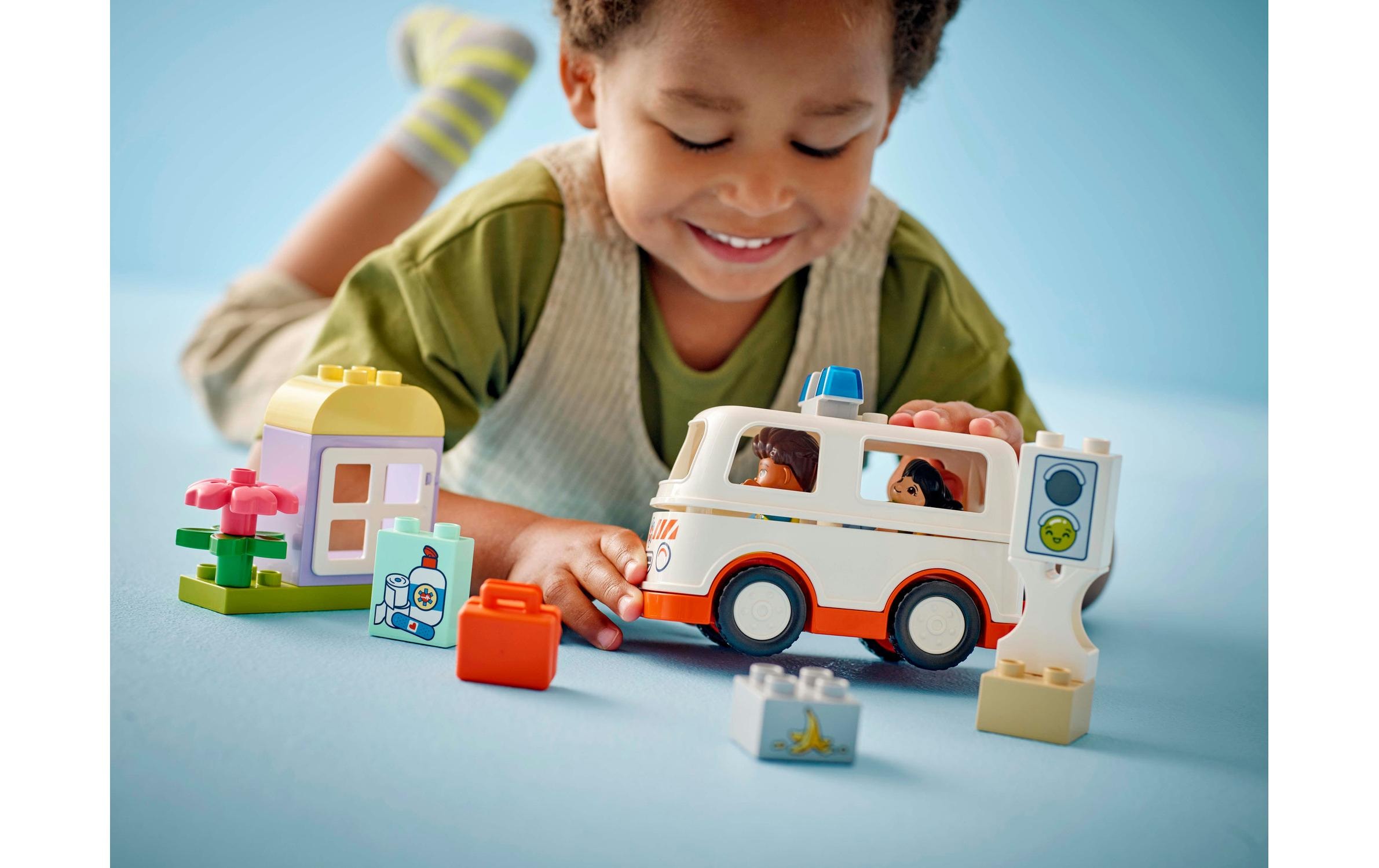 LEGO® Spielbausteine »DUPLO® Rettungswagen mit Fahrer 10447«, (19 St.)