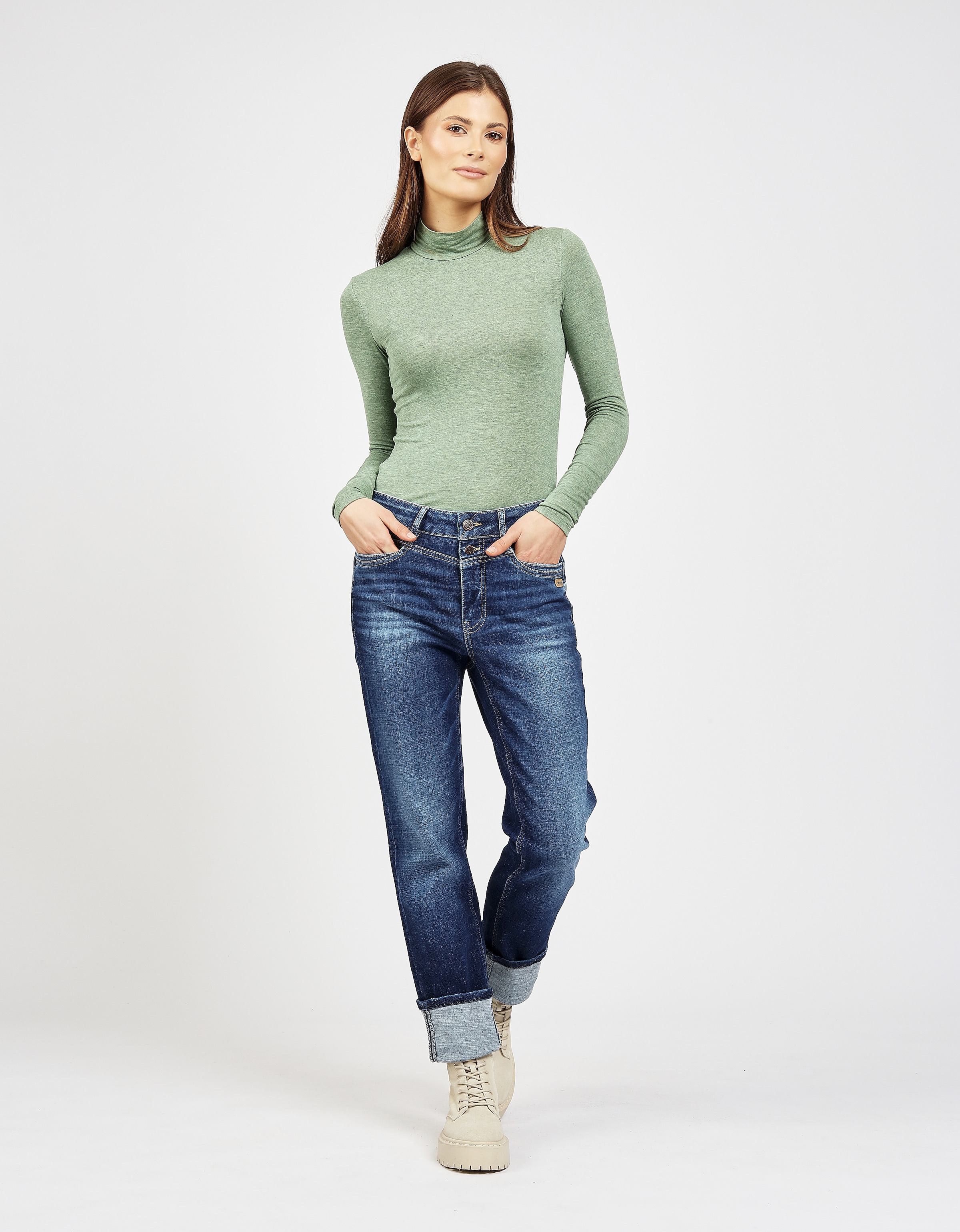GANG Straight-Jeans »94STACY«, mit zusätzlicher Passe vorn