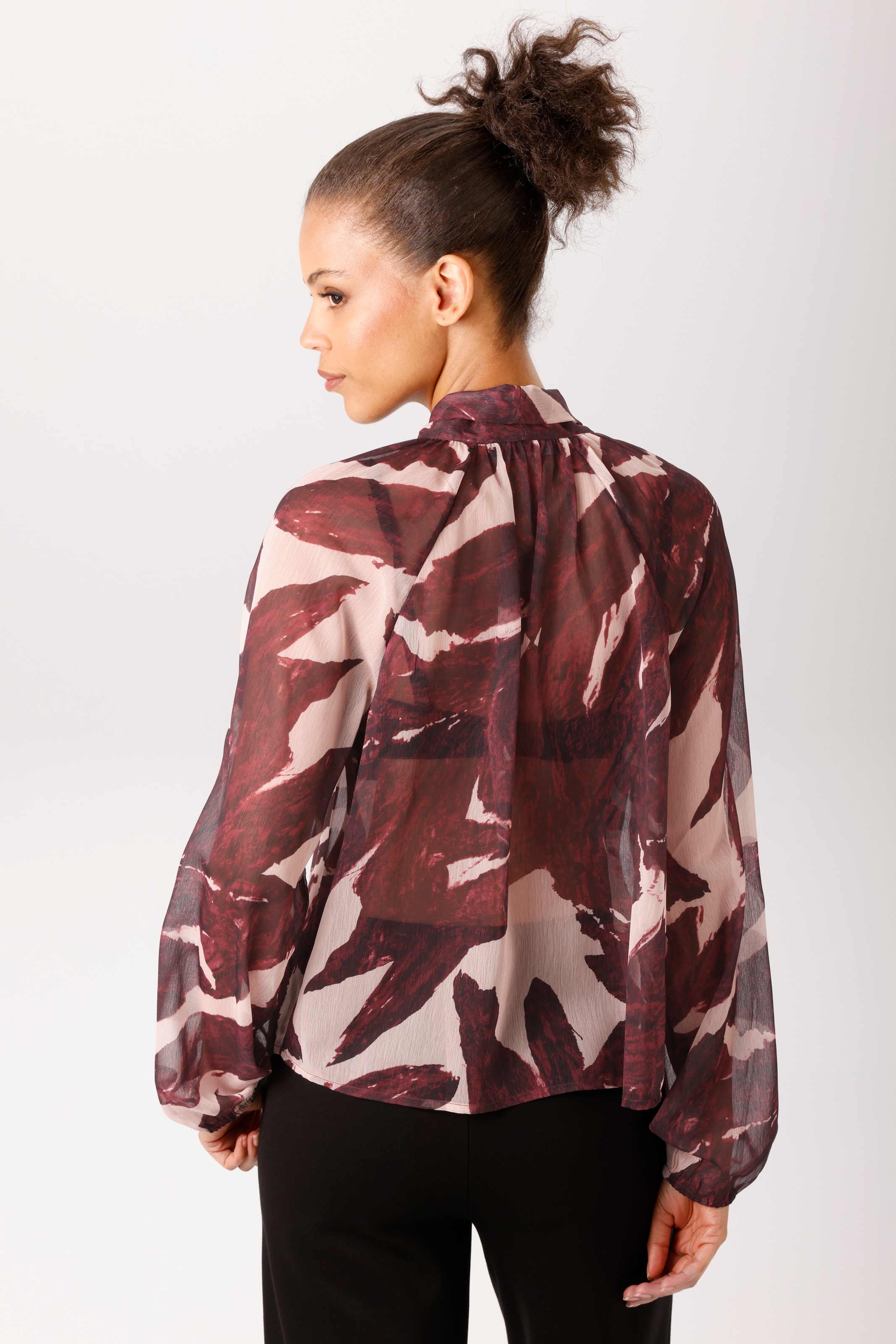 Aniston CASUAL Blouse à enfiler avec motif graphique tendance - NOUVELLE COLLECTION