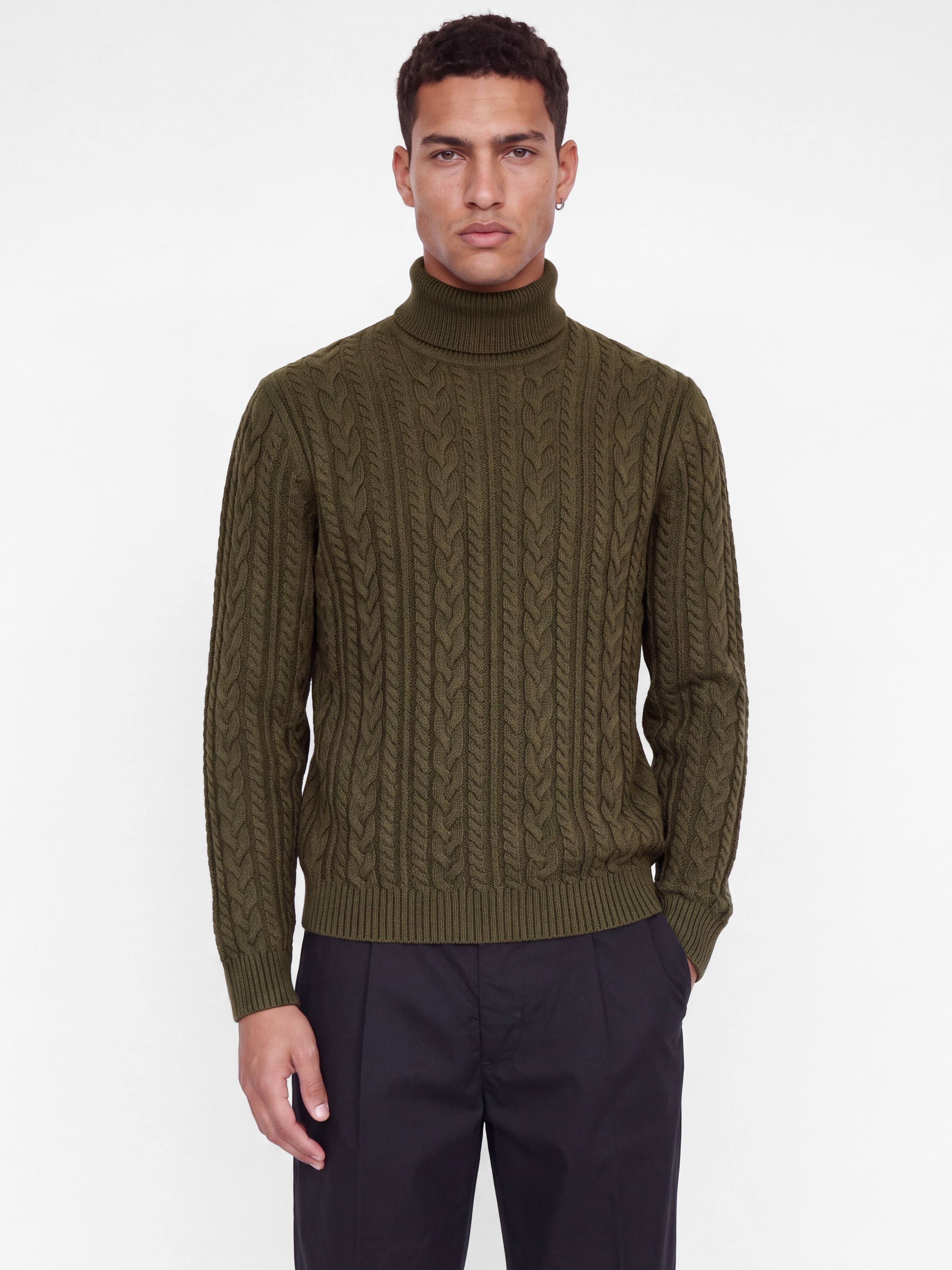 Jack & Jones Pull à col roulé »JPRBLUCALLUM CABLE KNIT ROLL NECK« mélange de matériaux, coupe régulière