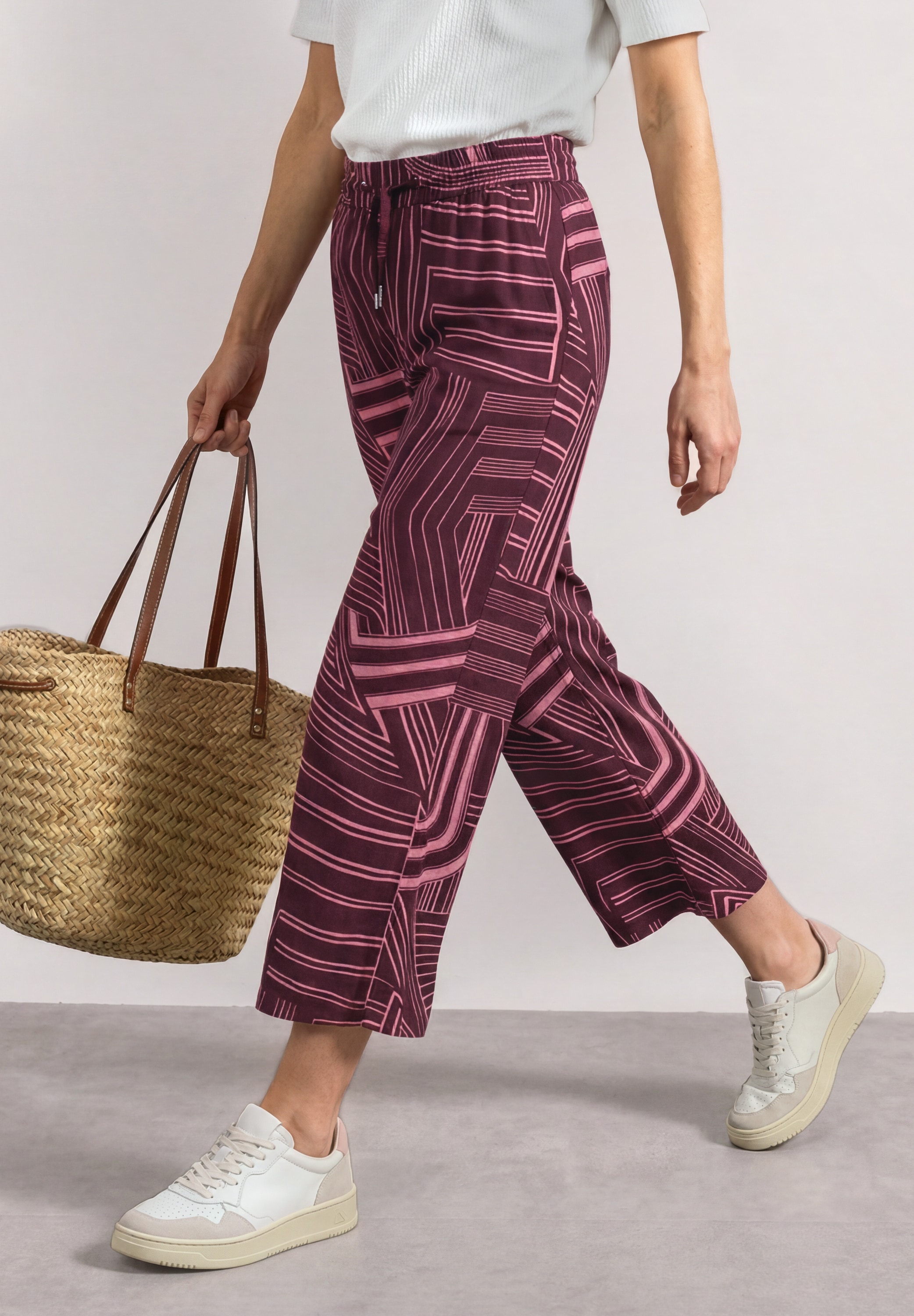 STREET ONE Jupe-culotte »Style Emee«  Culotte taille haute 7/8 - pantalon d'été - avec motif