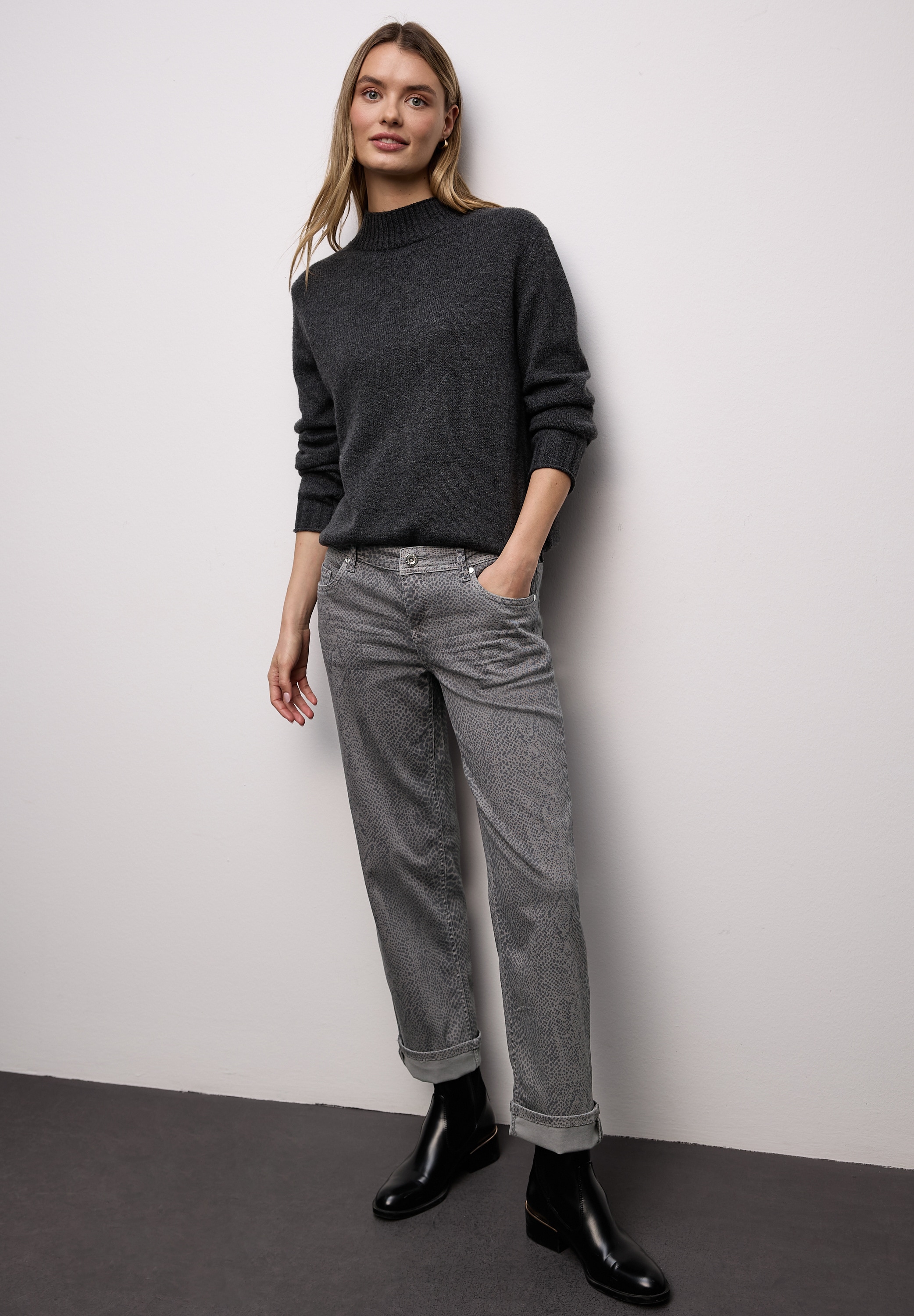 STREET ONE Jeans à 5 poches Graue Waschung, trendiger Snake Print