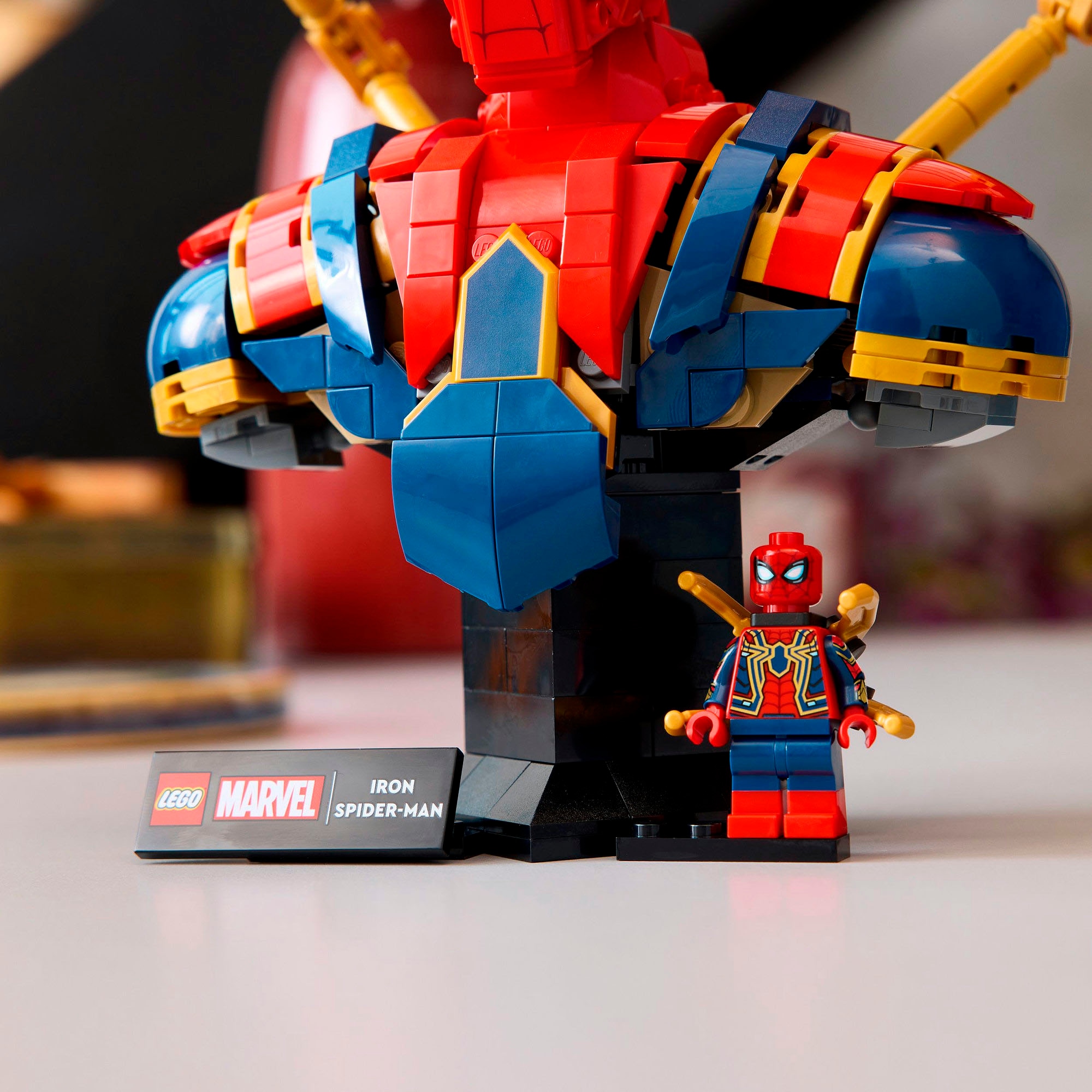 LEGO® Konstruktionsspielsteine »Iron Spider-Man Büste (76326), LEGO Super Heroes« Made in Europe