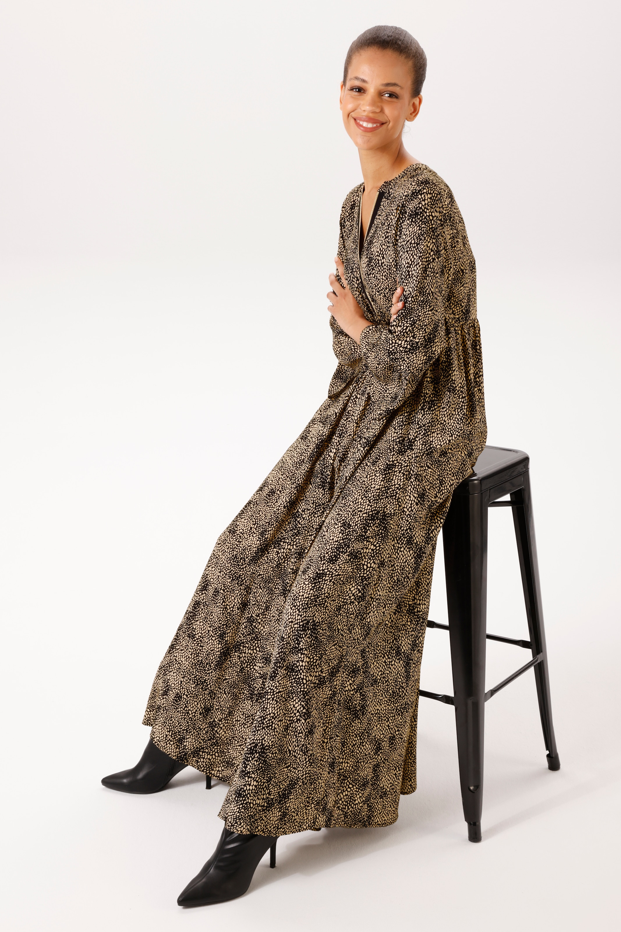 Aniston CASUAL Maxi robe avec imprimé graphique sur toute la surface - NOUVELLE COLLECTION,