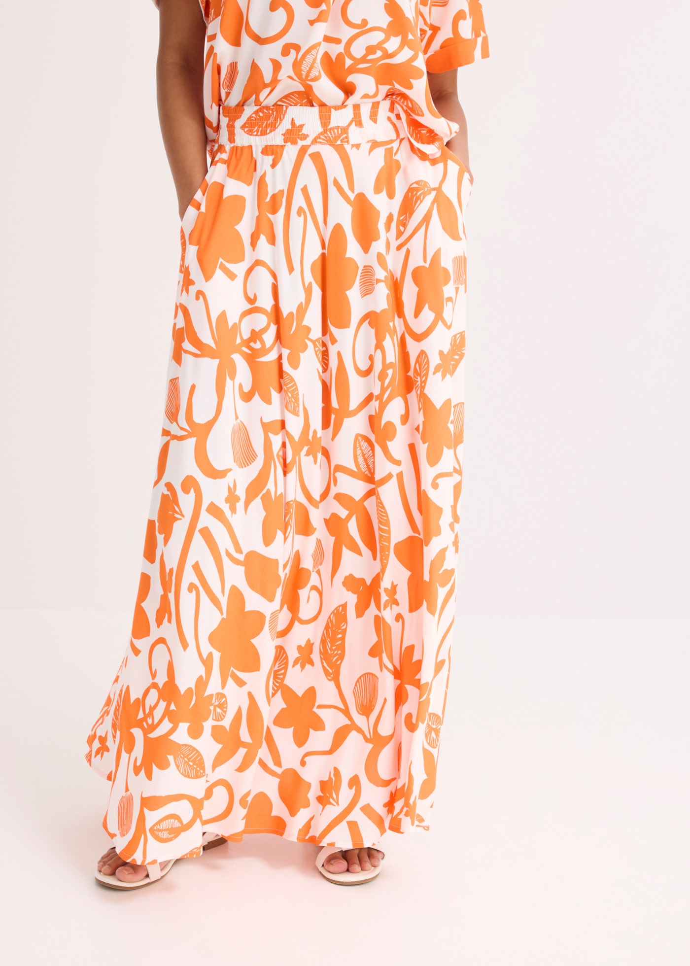 bonprix Maxi jupe en viscose, coupe évasée, longueur cheville, imprimé