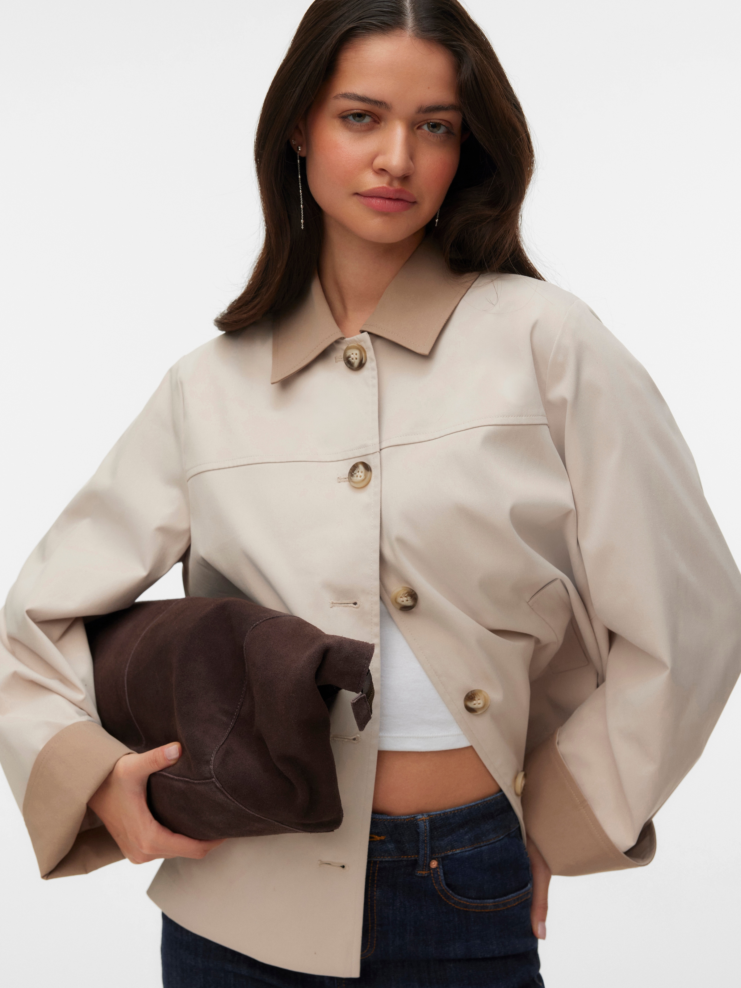 Image of Vero Moda Kurzjacke "VMCHELSEAPOPPY SHORT JACKET NOOS" Kunstfaser
