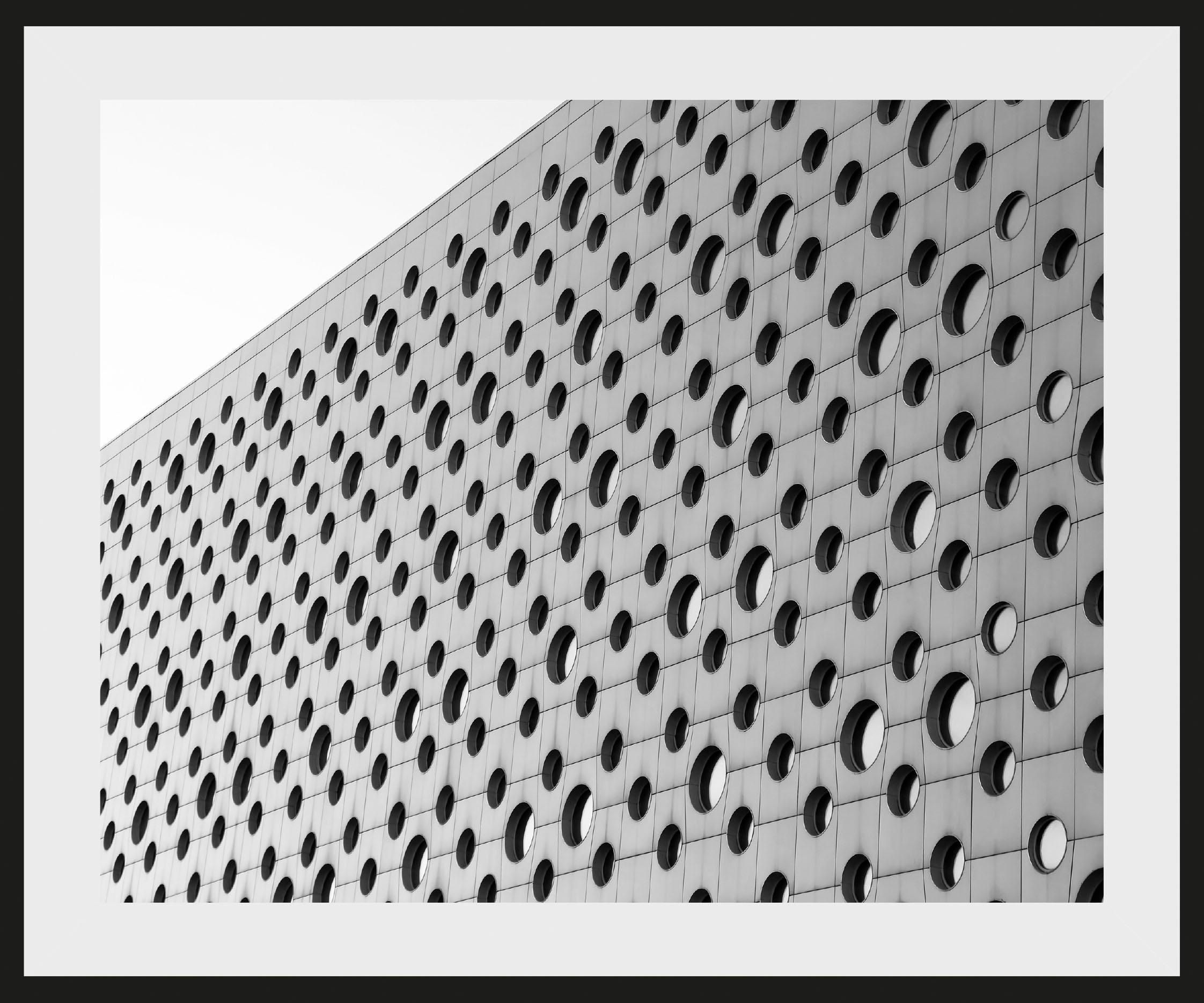 Image of Places of Style Bild »Löchrige Wand«, mit Rahmen bei Ackermann Versand Schweiz