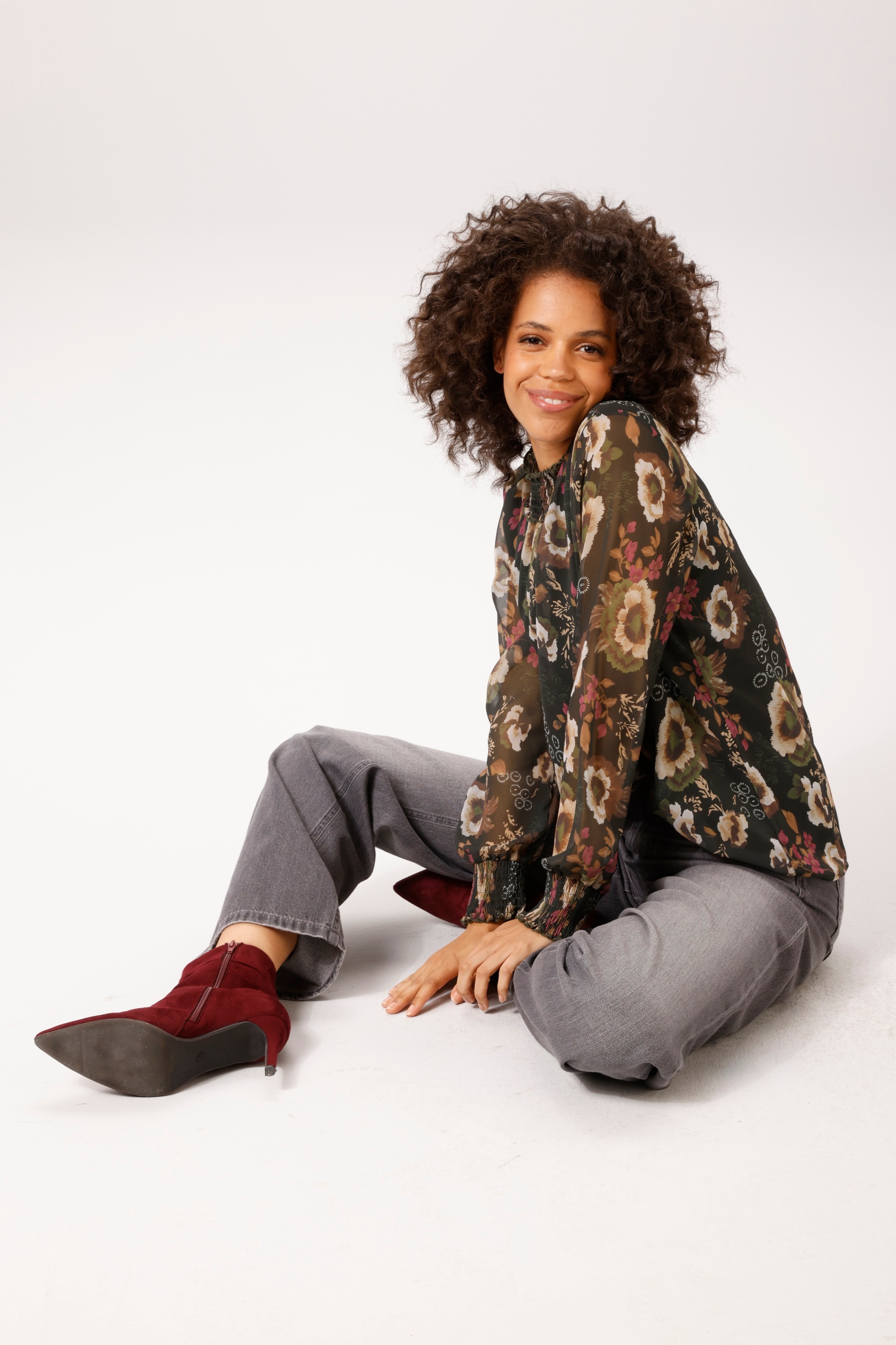 Aniston CASUAL Blouse à enfiler avec imprimé floral fantaisiste - NOUVELLE COLLECTION