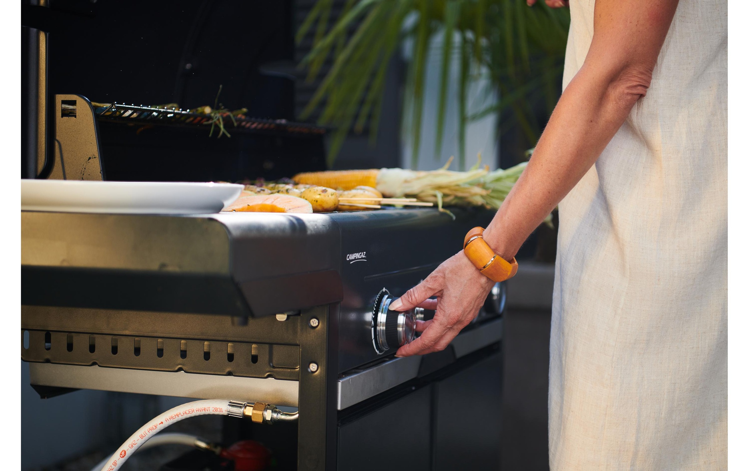 Campingaz Gasgrill »Select 4 L Plus mit Abdeckung und Gitterrost«