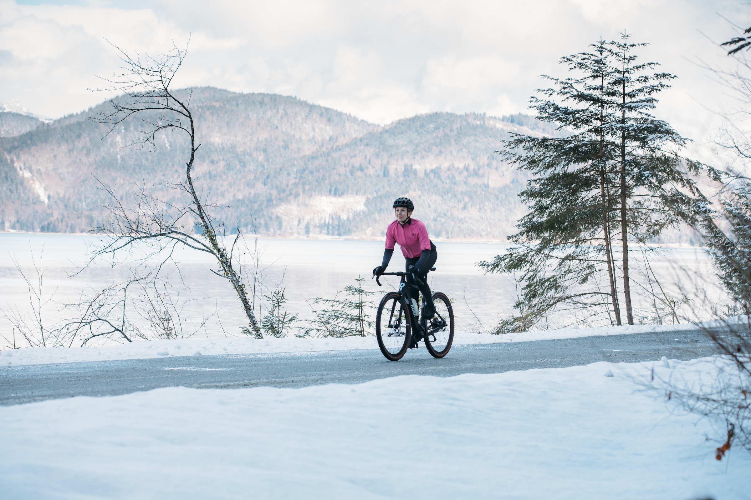 Gonso Radtrikot »LARGHIA«, Damen Fahrradtrikot, enganliegendes Langarmtrikot