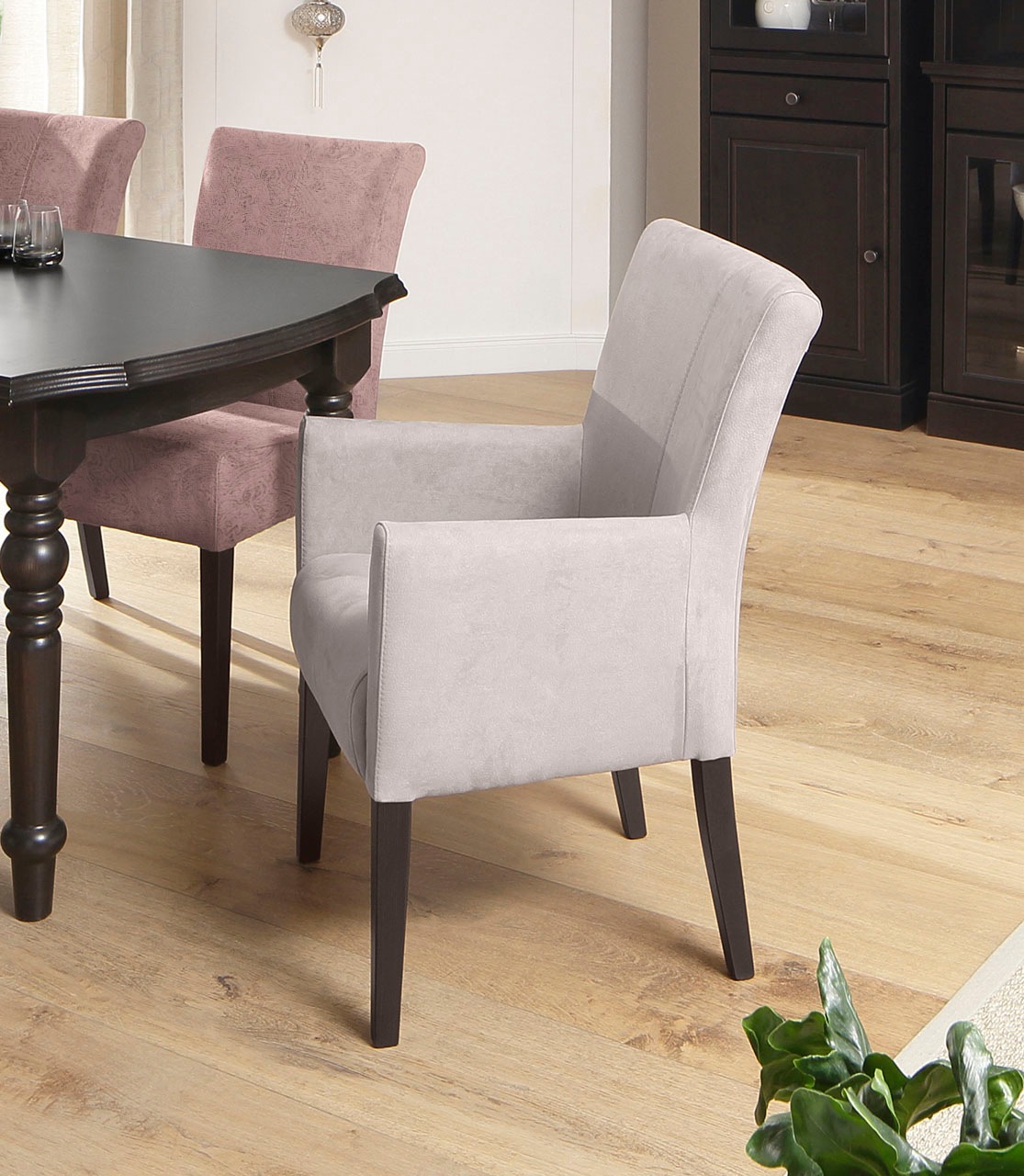 Image of Home affaire Stuhl »Queen«, (Set), 6 St., Luxus-Microfaser, Beine aus massiver Buche, wengefarben lackiert bei Ackermann Versand Schweiz