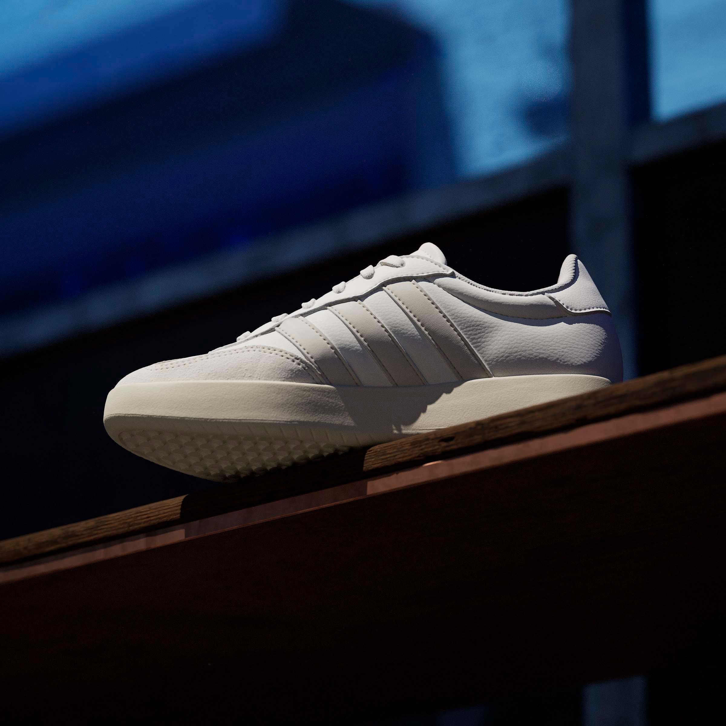 adidas Sportswear Sneakers »BARREDA«  inspiré du design de l’adidas handball spezial