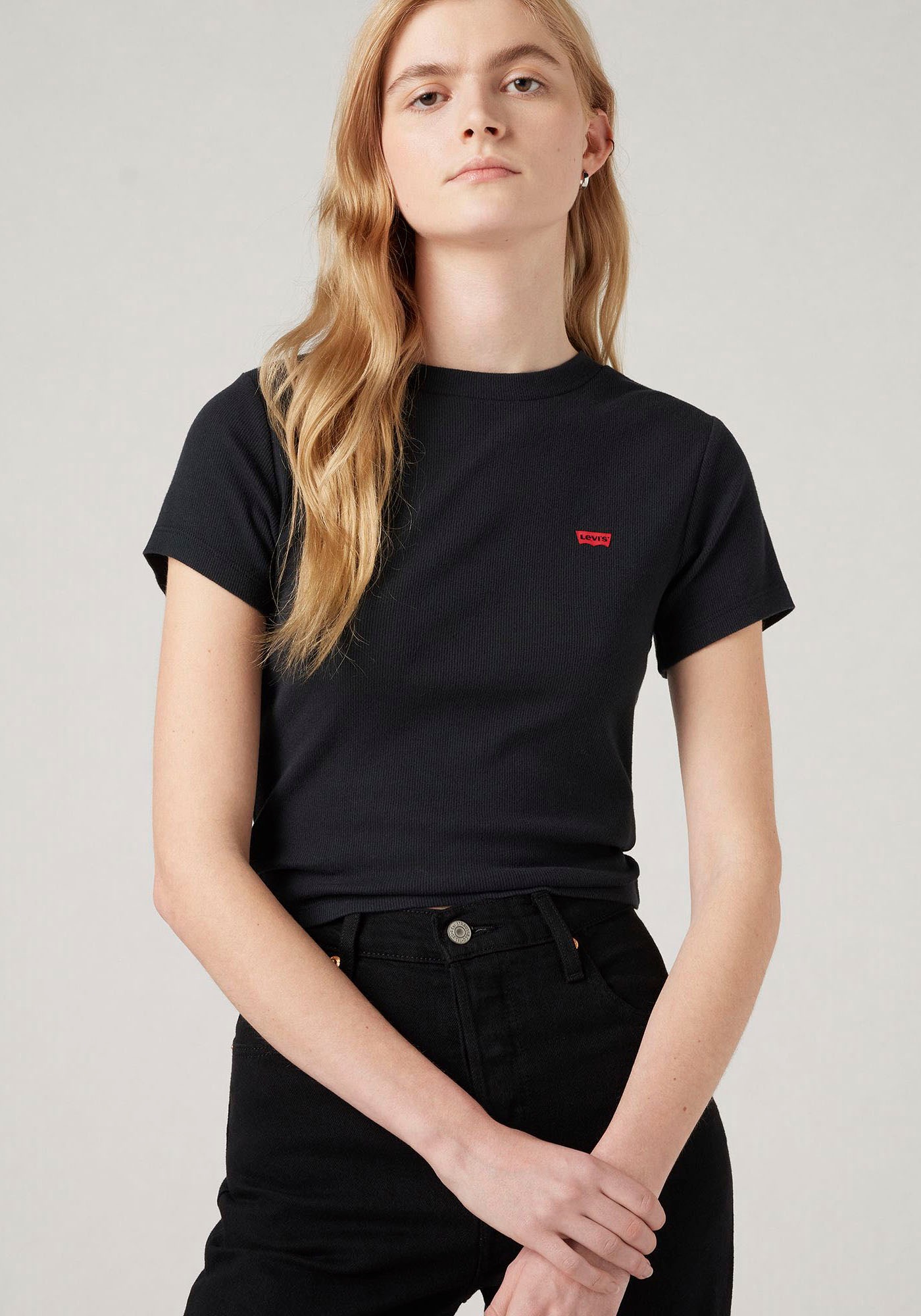 Levi's® T-Shirt »ESSENTIAL SPORTY«, in Feinripp- Qualität