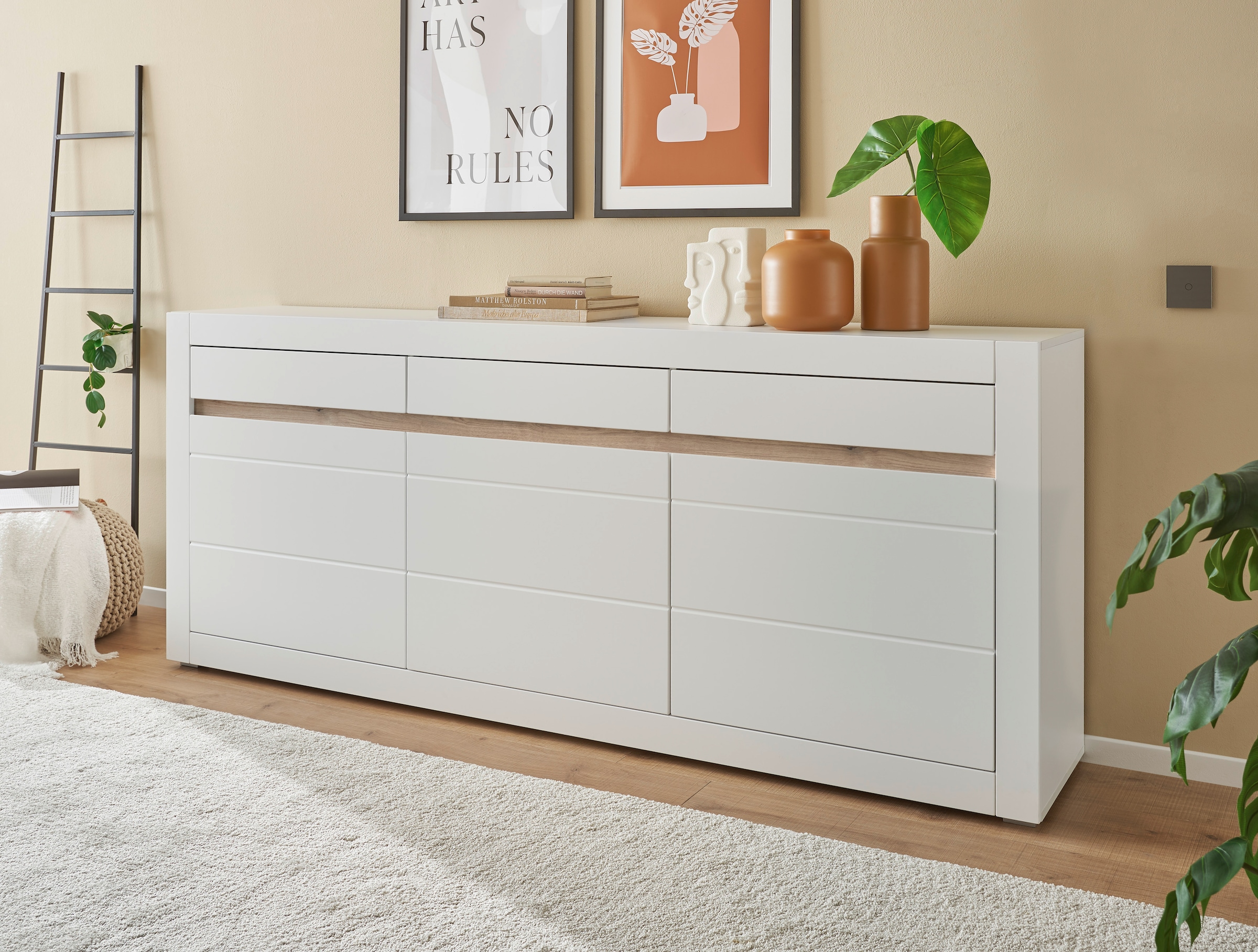 Image of Home affaire Sideboard "Chester, moderne Anrichte, Kommode mit Stauraum, Schrank, Weiss Matt" 1 Stk. tlg. austauschbare Blende in Griffleiste, zeitloses Design, 217 cm breit