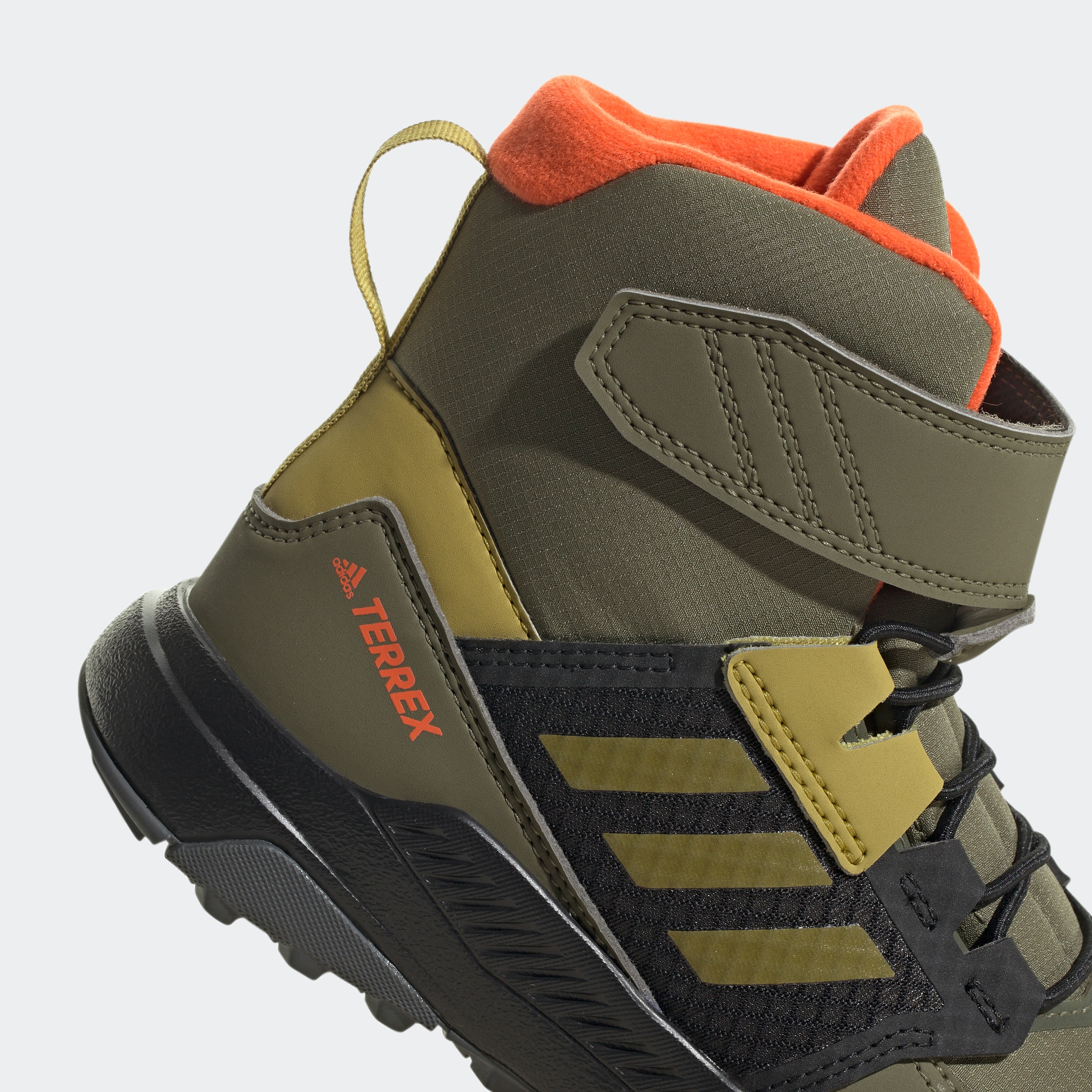 adidas TERREX Wanderschuh »TERREX TRAILMAKER HIGH COLD.RDY«, wärmend