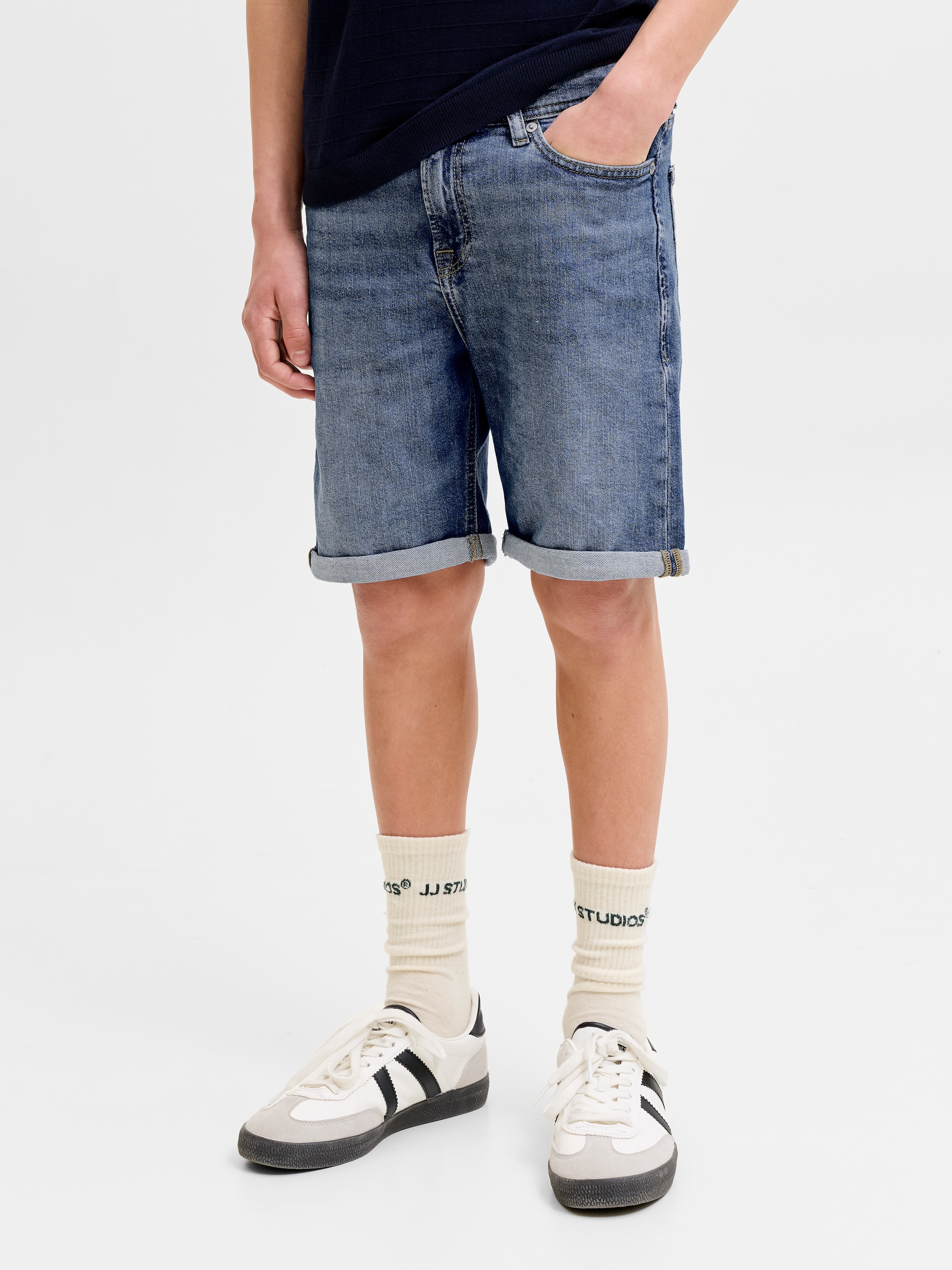Image of Jack & Jones Junior Shorts "JJIRICK bequem mit mittlerer Taille für Jungen" unifarben, modisch, regular fit, Web