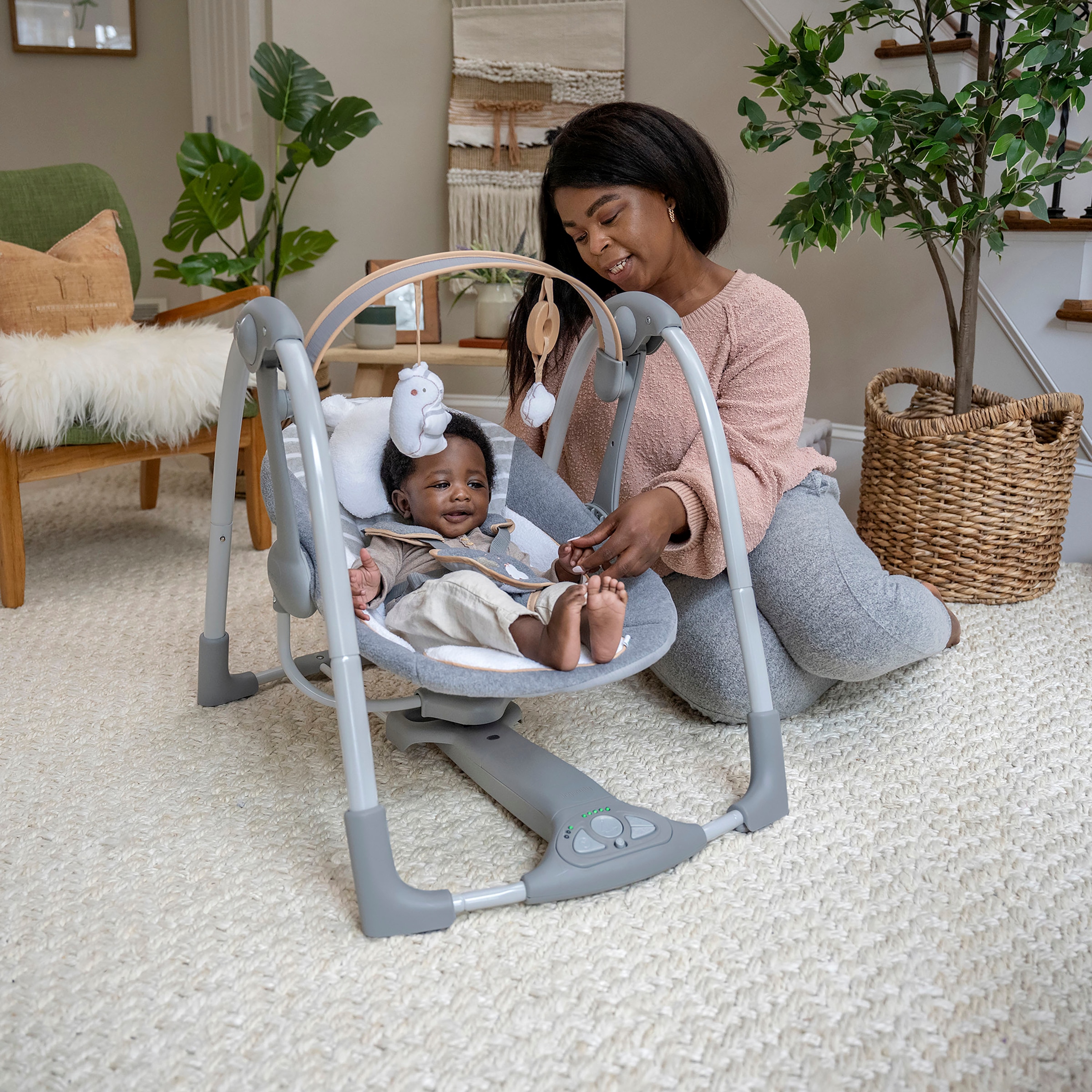 ingenuity Babyschaukel »Swing'n' Go, Bella Teddy«, bis 9 kg, tragbar