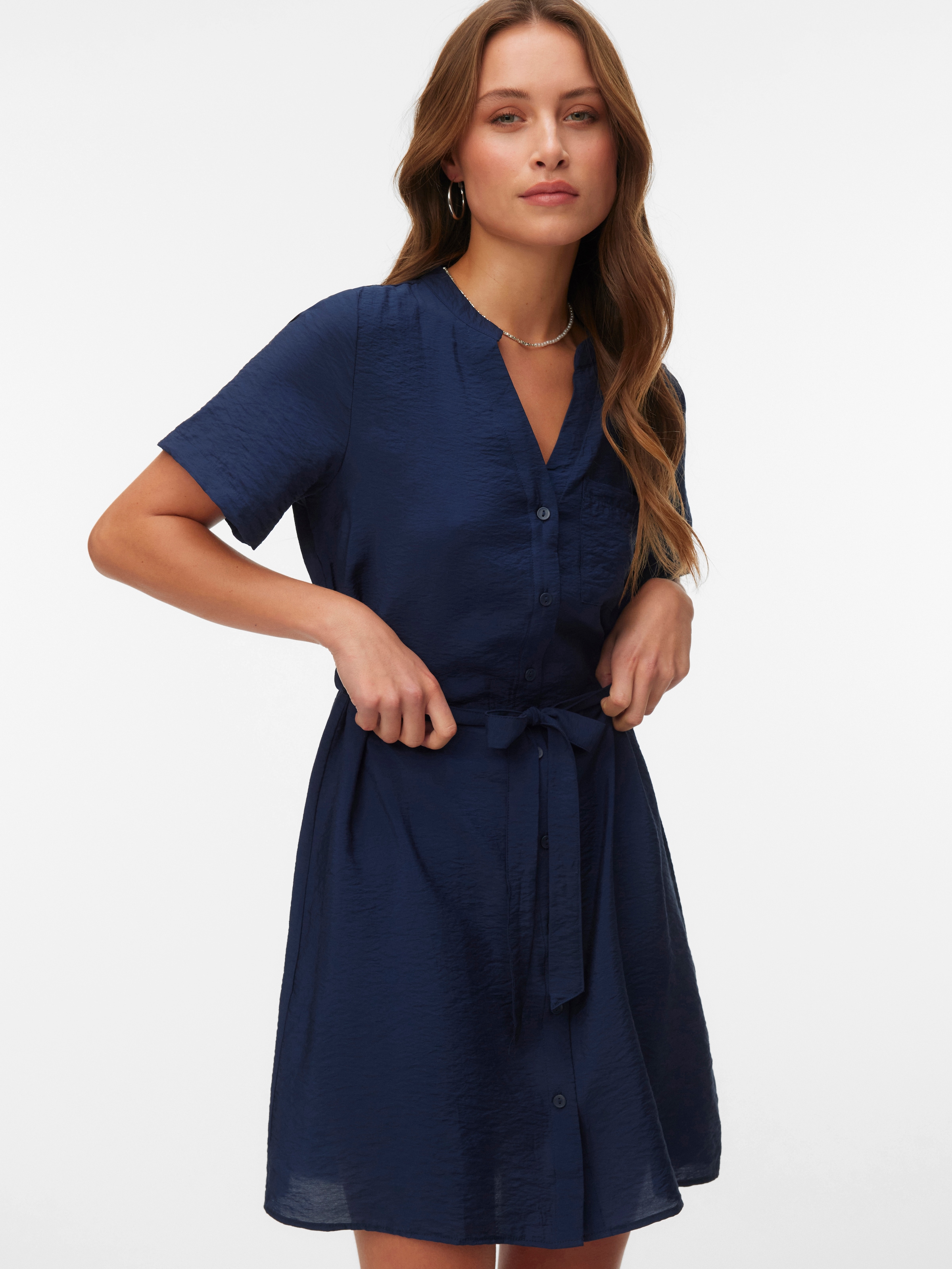 Image of Vero Moda Minikleid "VMJOSIE SS SHORT DETAIL DRESS WVN GA" Brusttasche Viskosemischung, regular fit