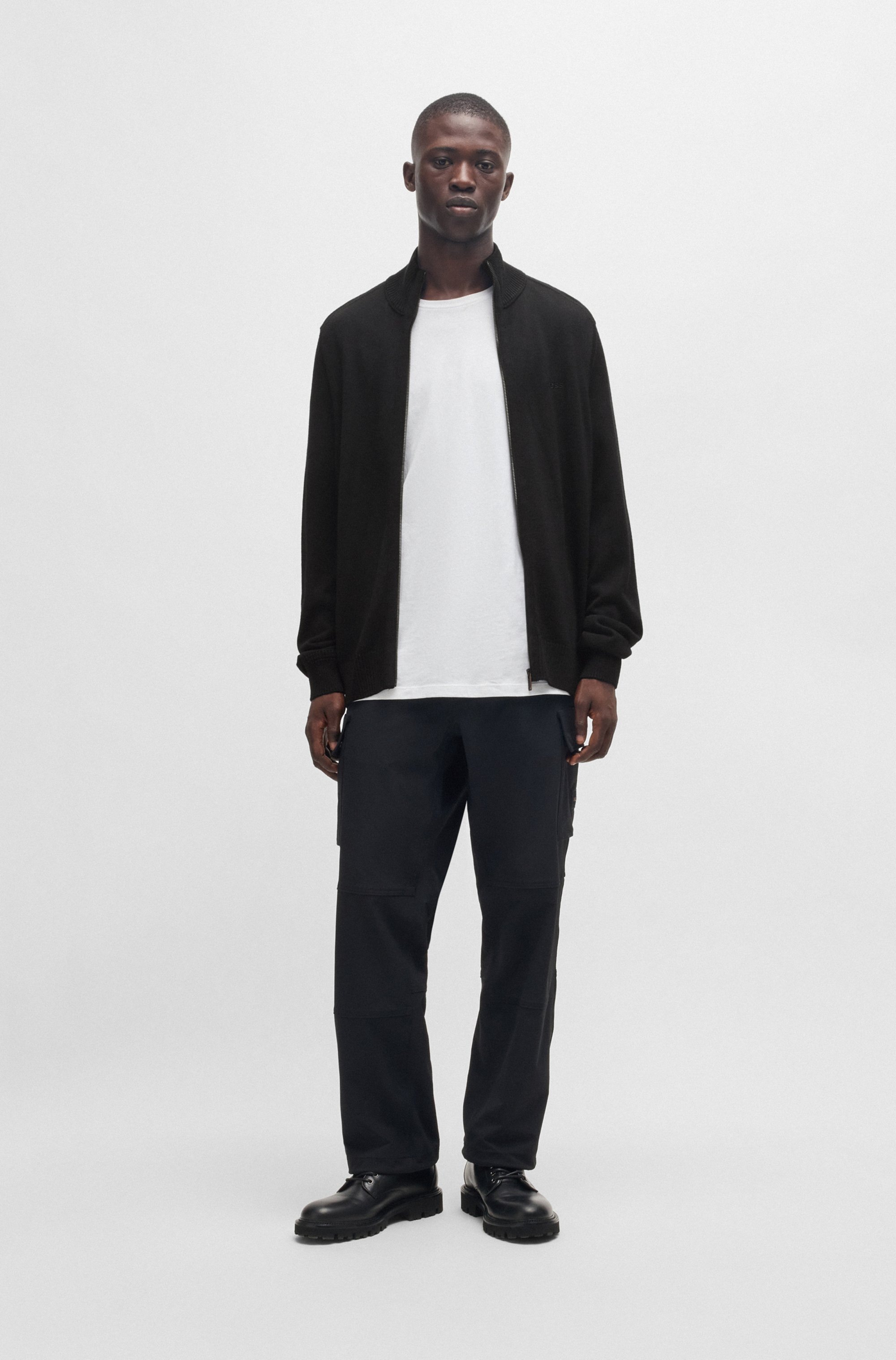 BOSS ORANGE Veste en tricot »Avac« mit Logostickerei auf der Brust