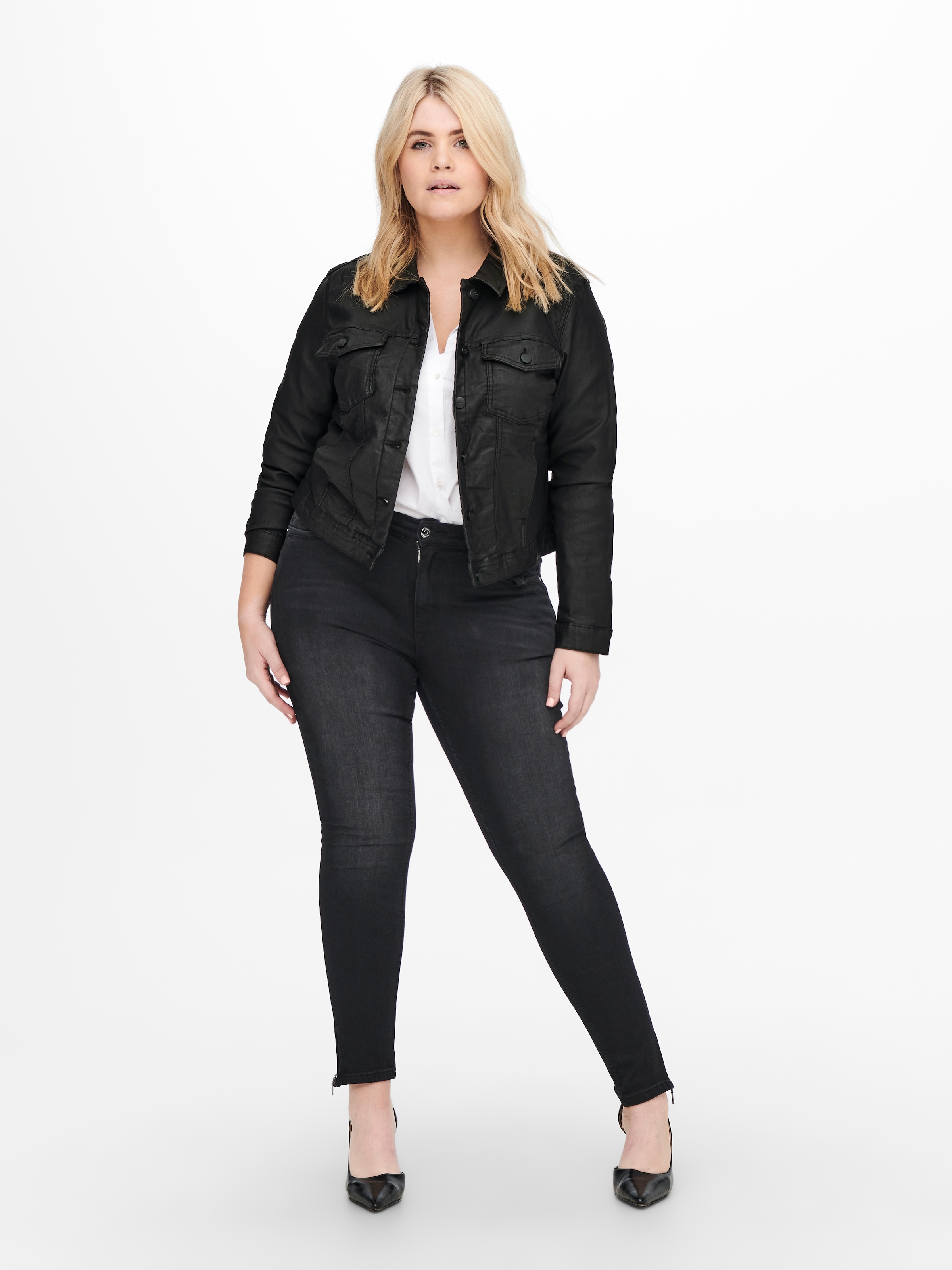 ONLY CARMAKOMA Veste en imitation cuir »CARWESPA LIFE COATED DNM JACKET«