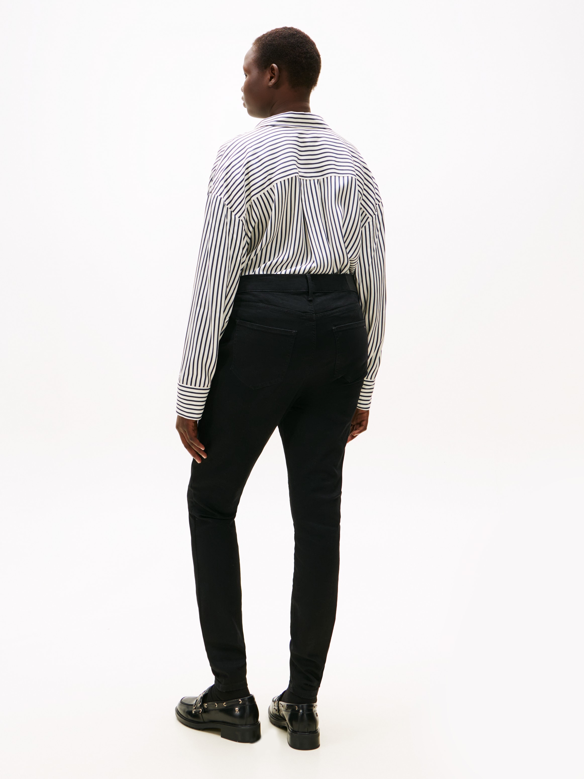 Tommy Hilfiger Curve Skinny-fit-Jeans »CRV DNM BLACK HARLEM U SKINNY HW« in grossen Grössen